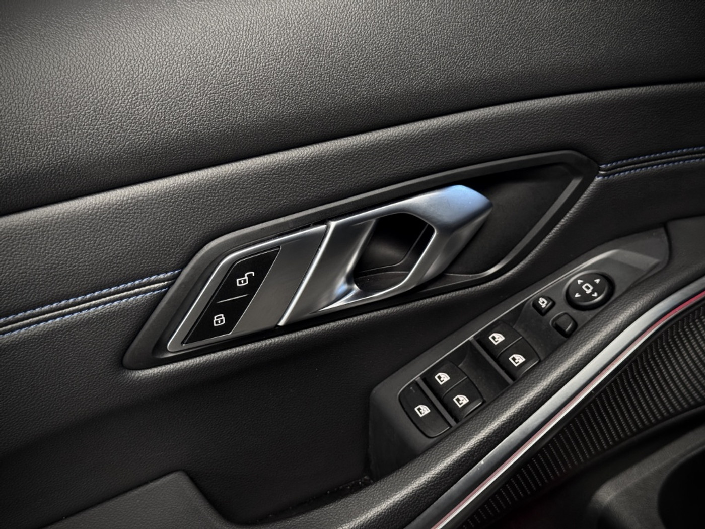 Foto van BMW 330i