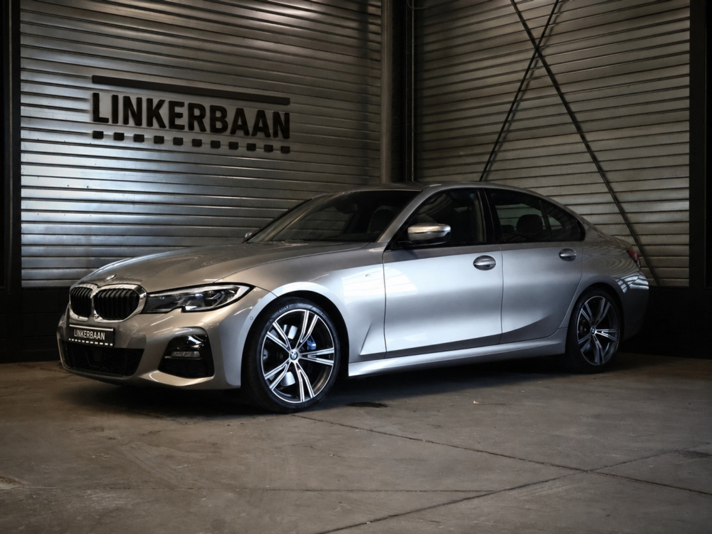 BMW 330i 330i M Sport | M Sport | Head Up | Stoelverwarming | Adaptieve Cruise Controle | 2021 - voorkant
