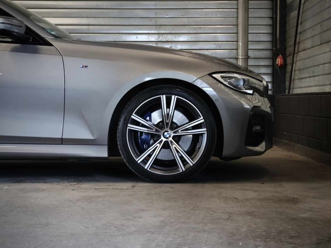 Foto van BMW 330i