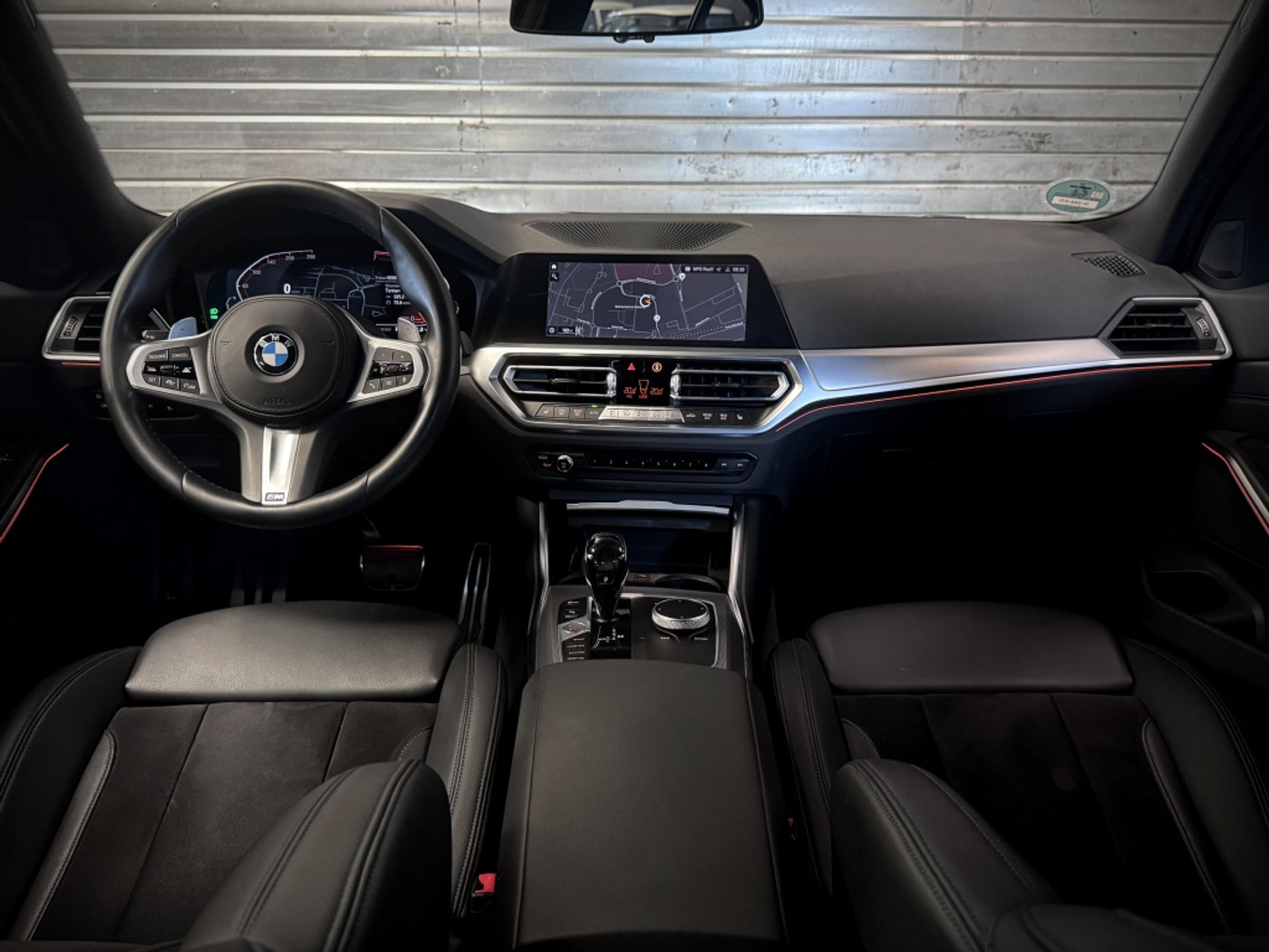 Foto van BMW 330i