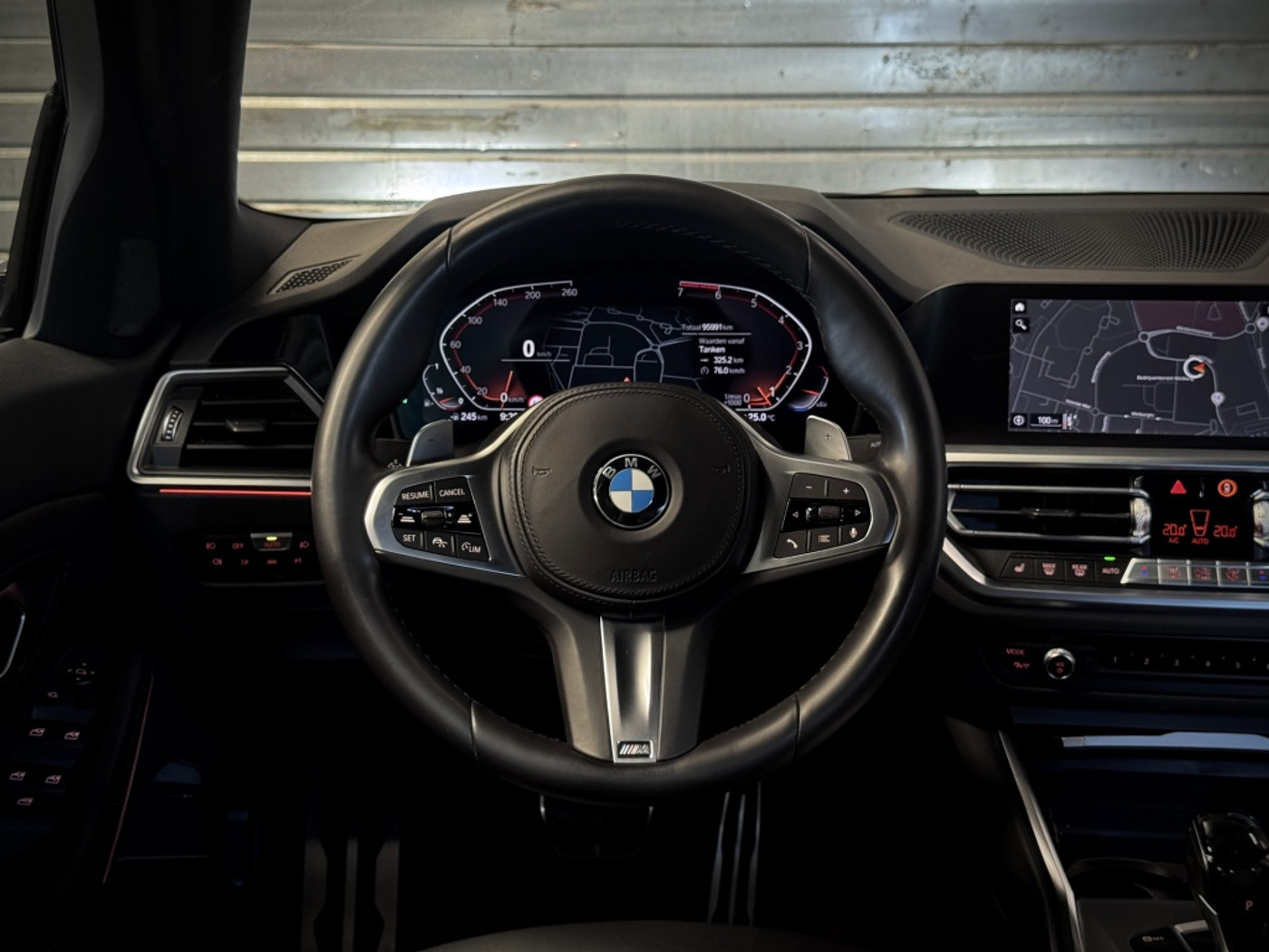 Foto van BMW 330i