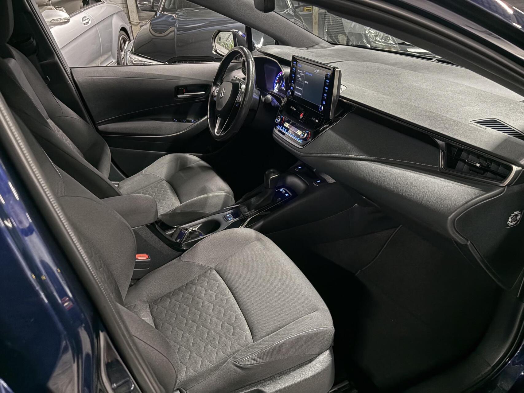 Foto van Suzuki Suzuki Swace