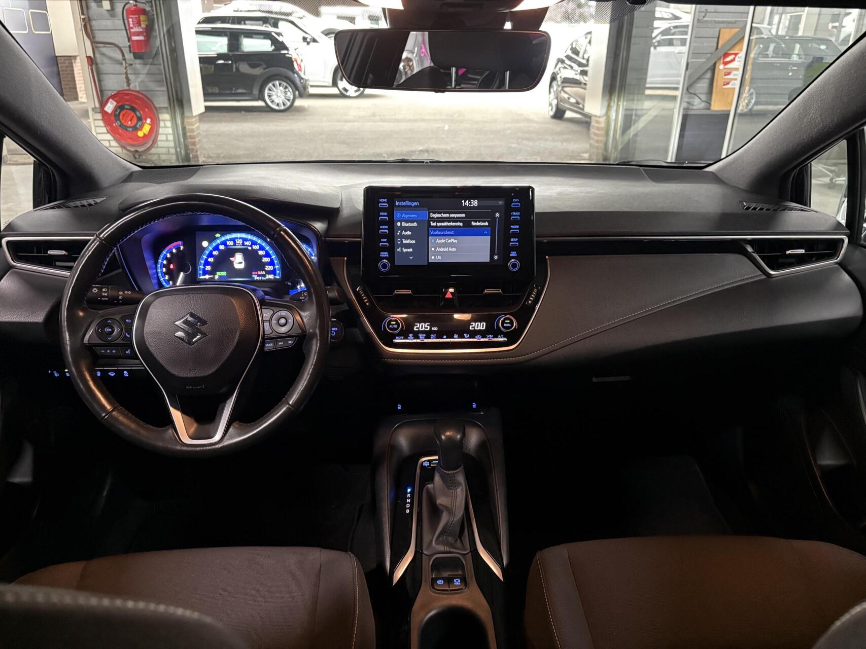 Foto van Suzuki Suzuki Swace