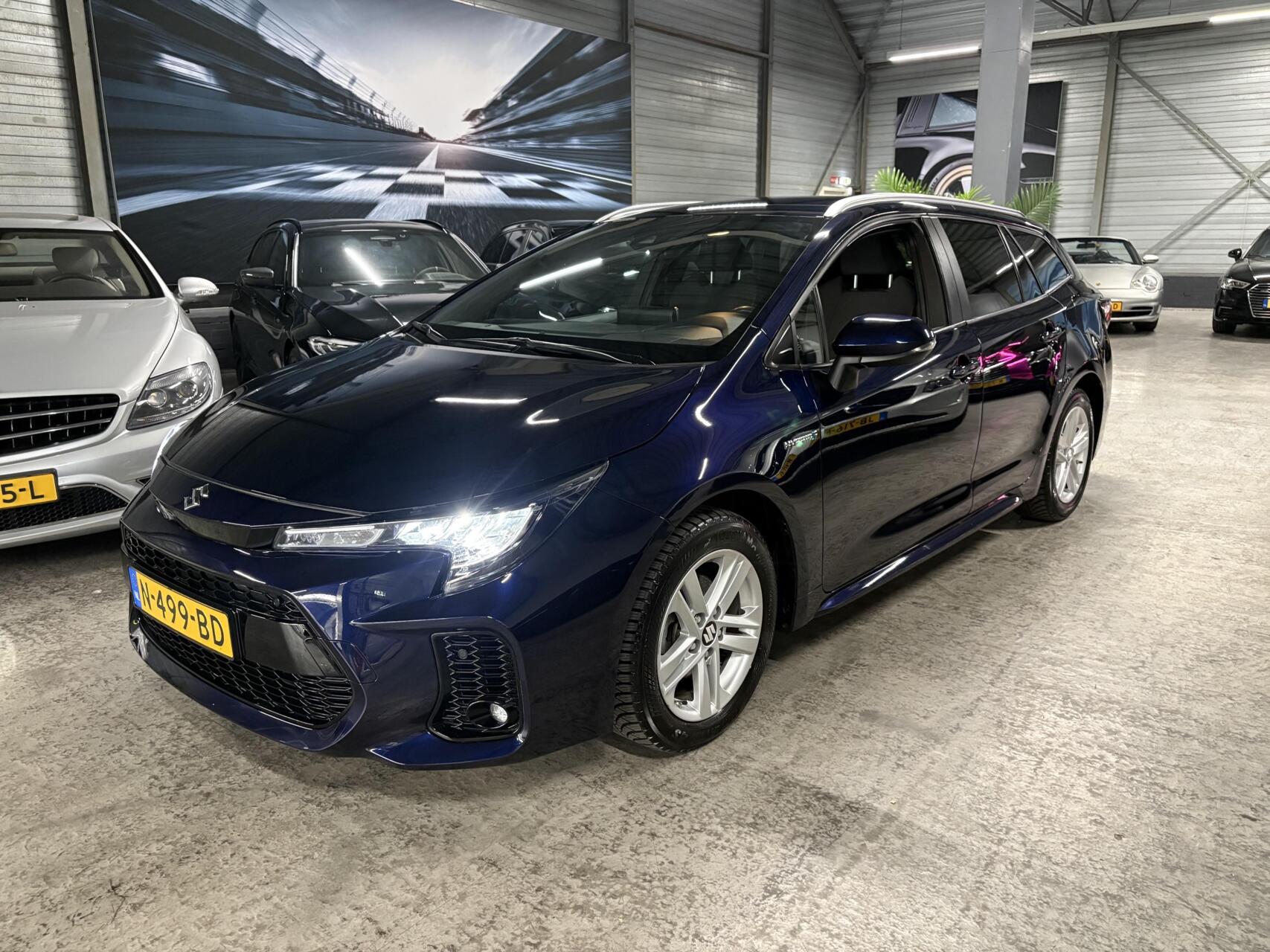 Foto van Suzuki Suzuki Swace