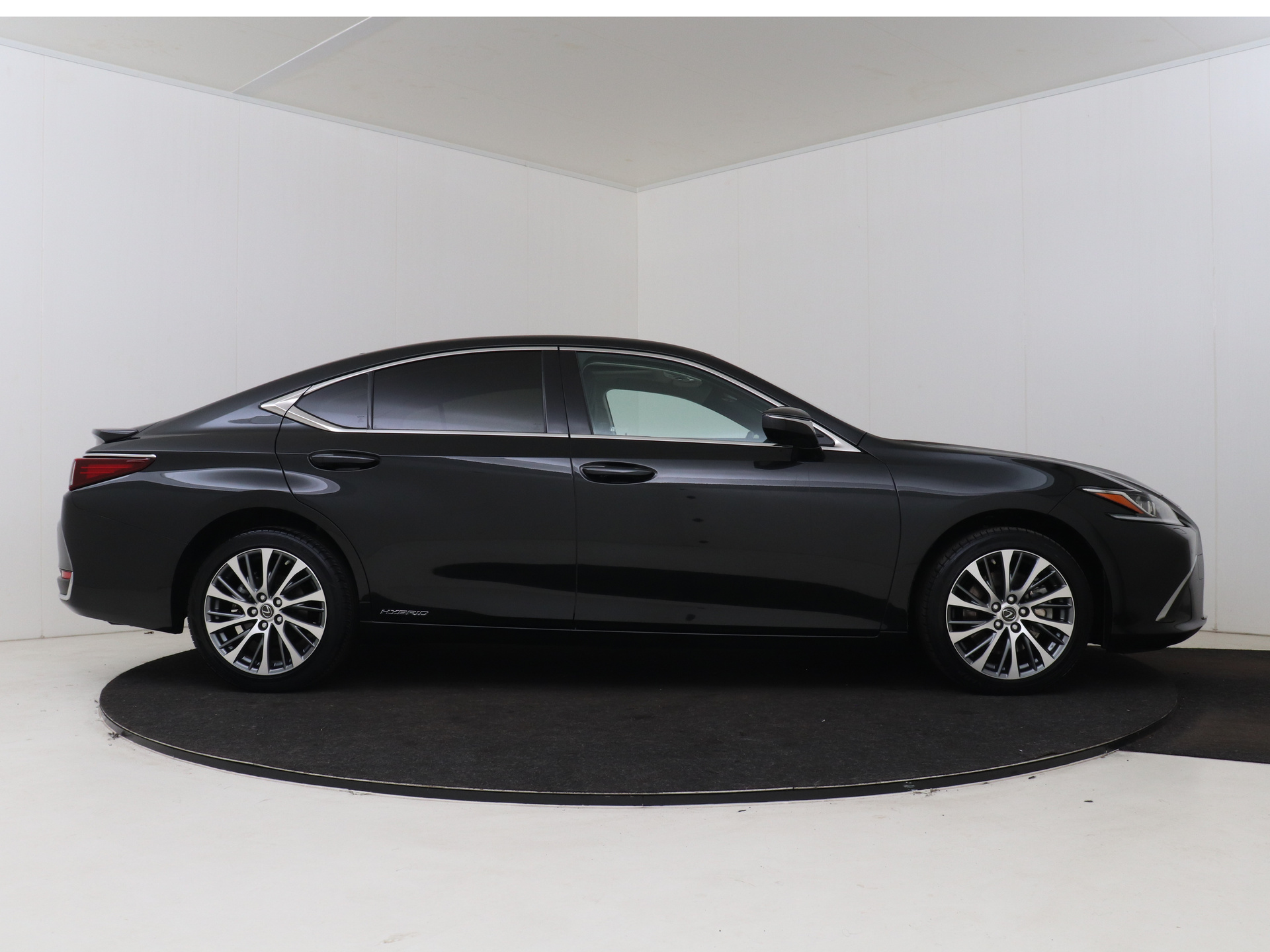 Foto van Lexus Lexus Es300h