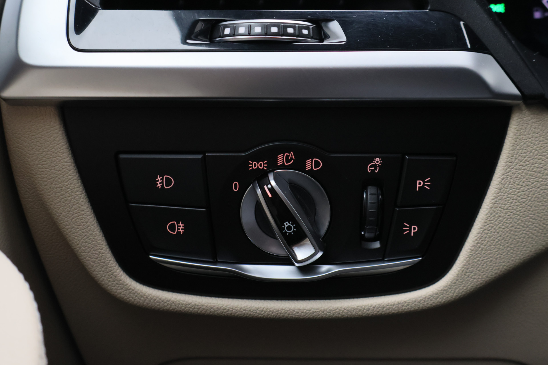 Foto van BMW X3 Xdrive30e