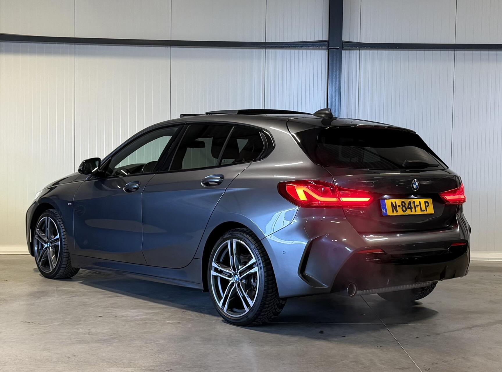Foto van BMW 118i