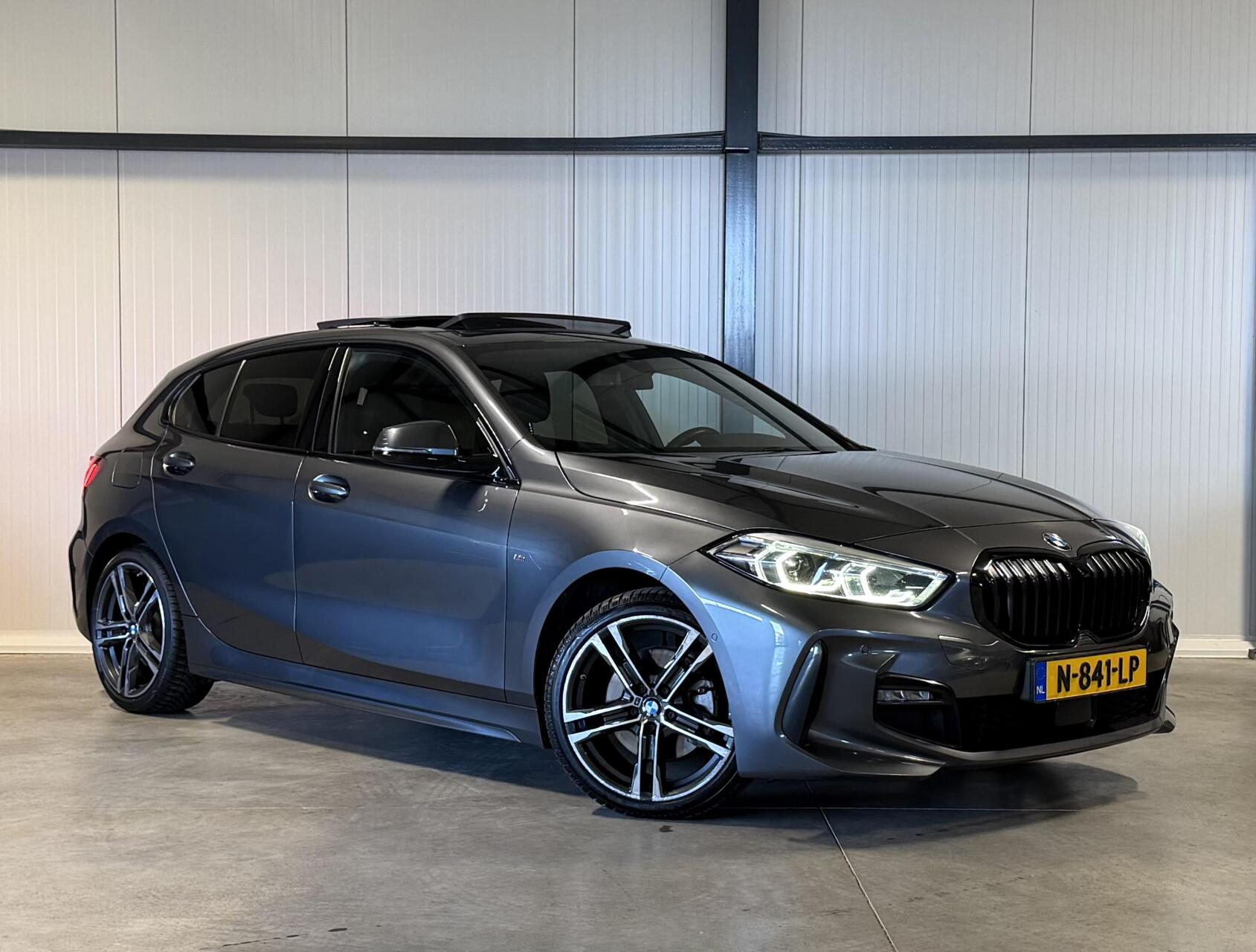 Foto van BMW 118i