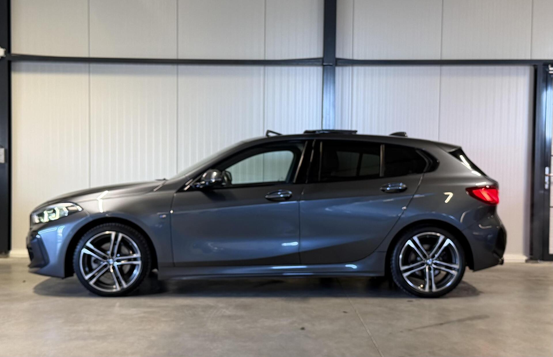 Foto van BMW 118i