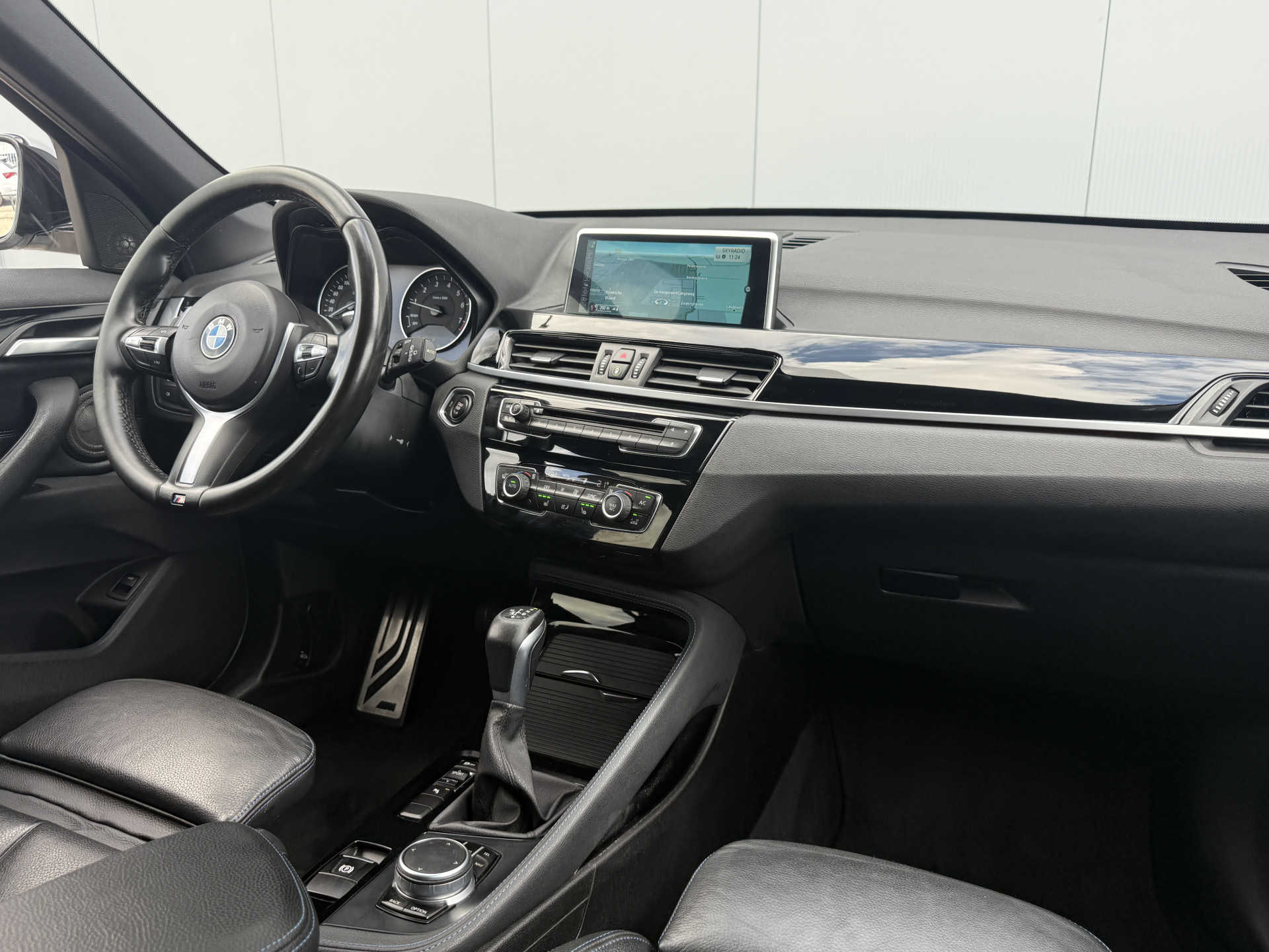 Foto van BMW X1 Sdrive20i