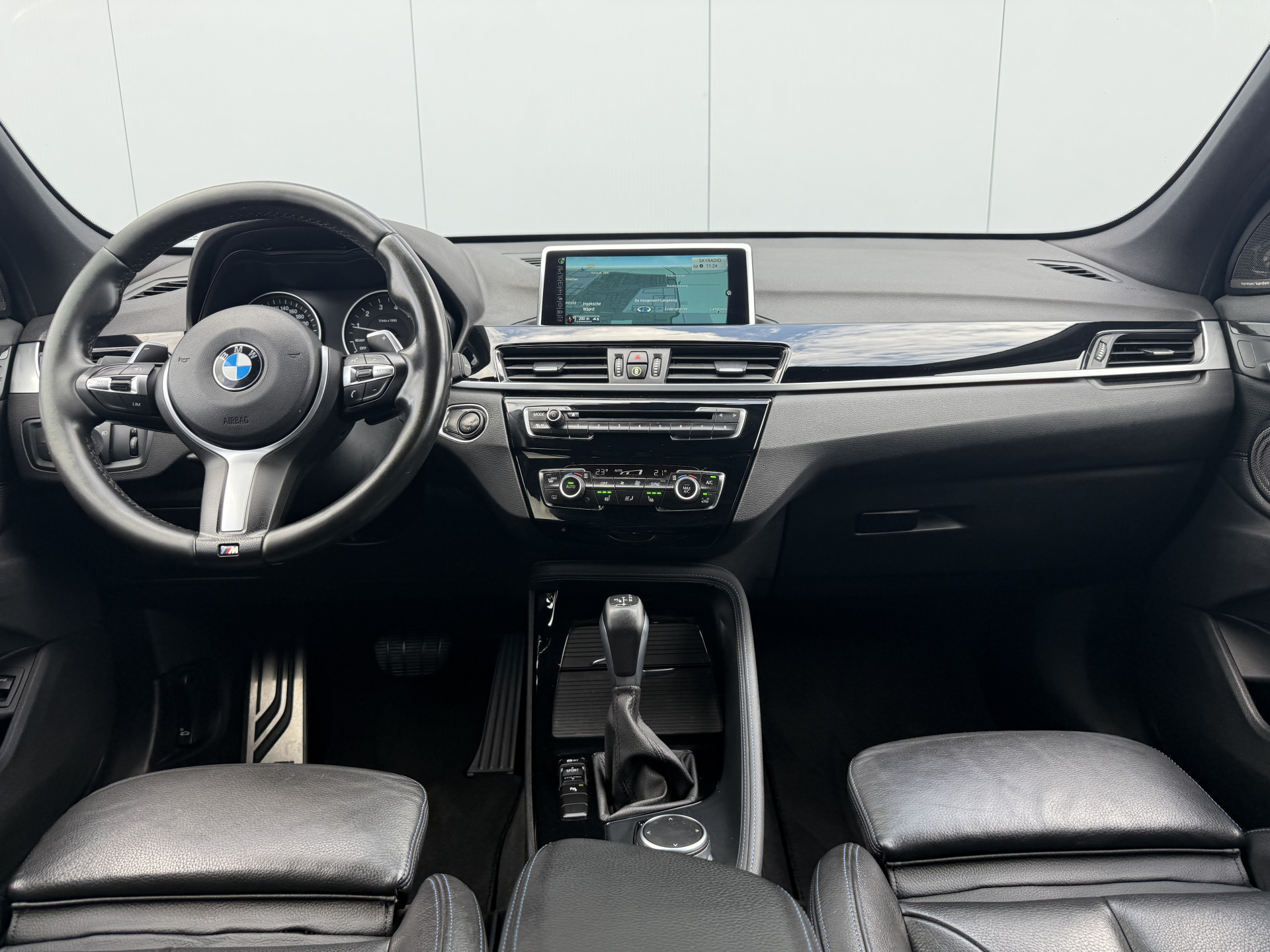 Foto van BMW X1 Sdrive20i