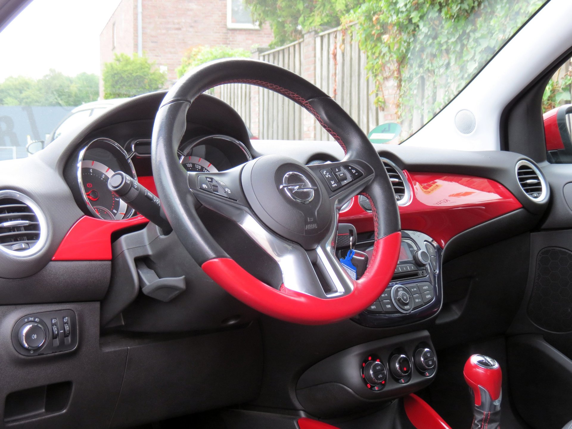 Foto van Opel Adam