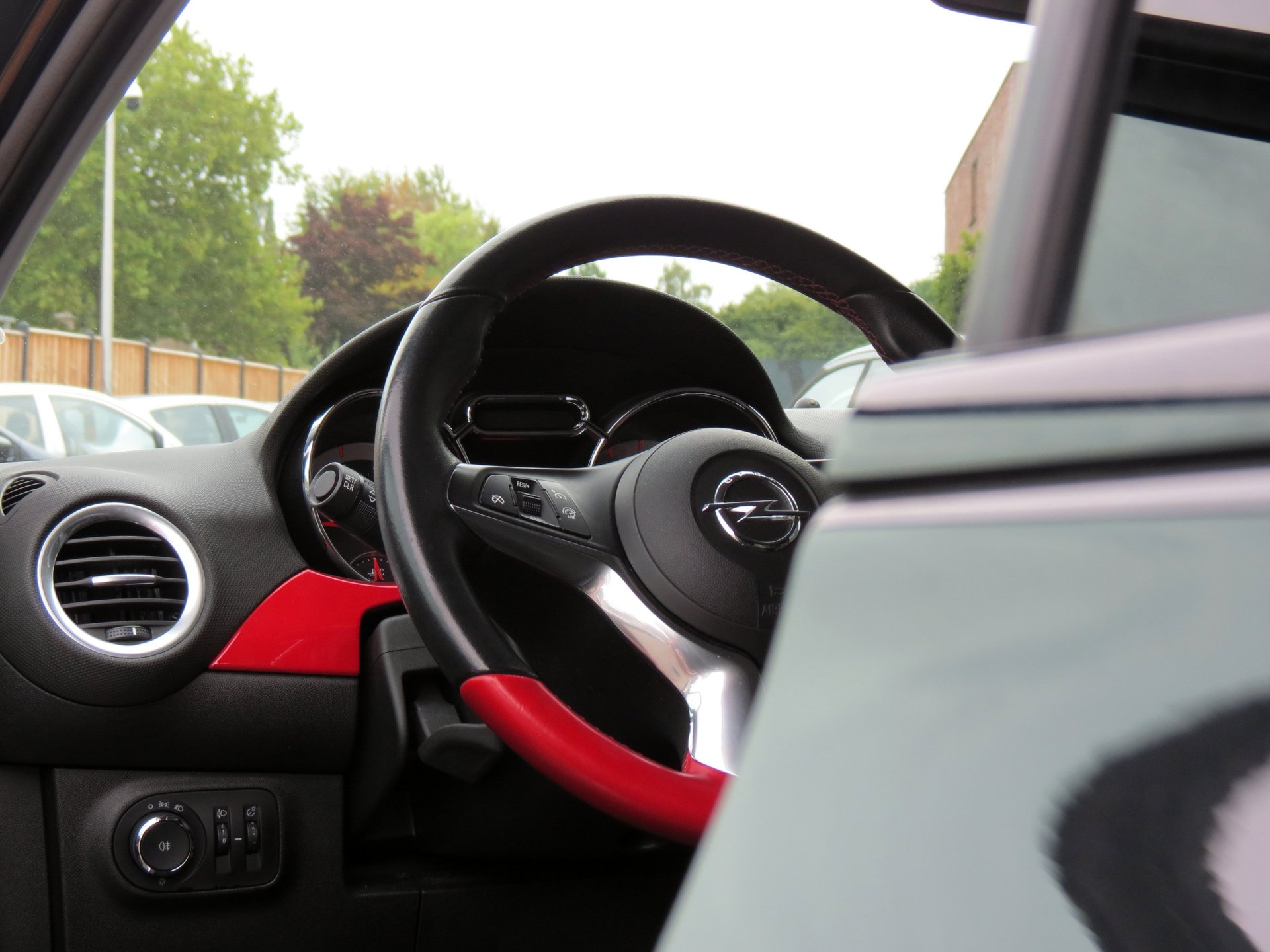 Foto van Opel Adam