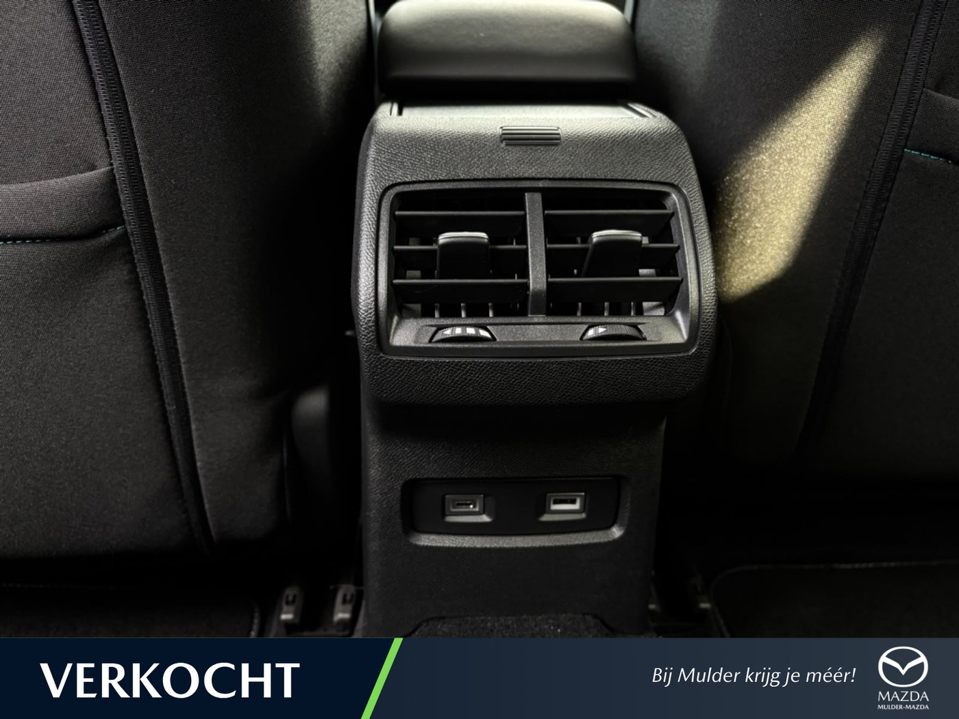 Foto van Citroen E-c4
