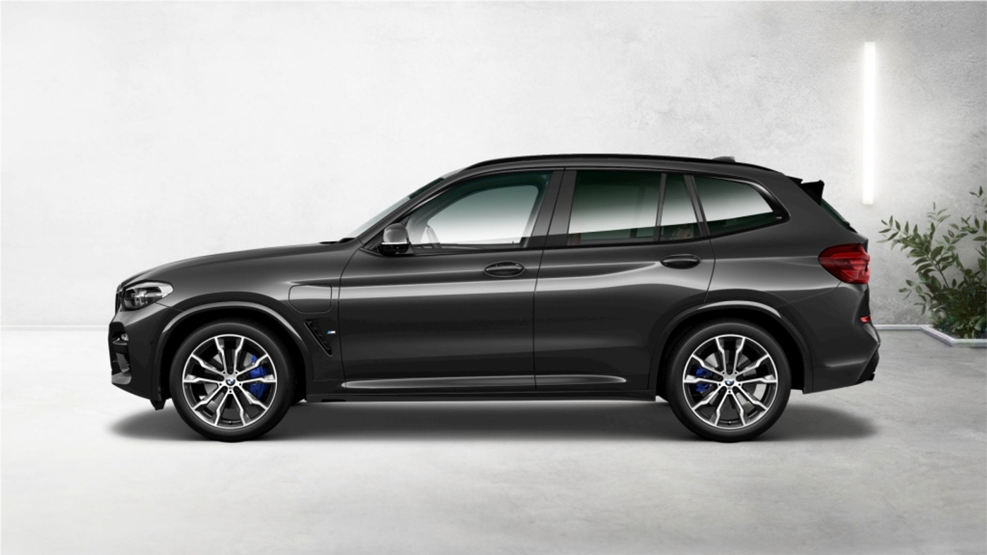 Foto van BMW X3 Xdrive30e