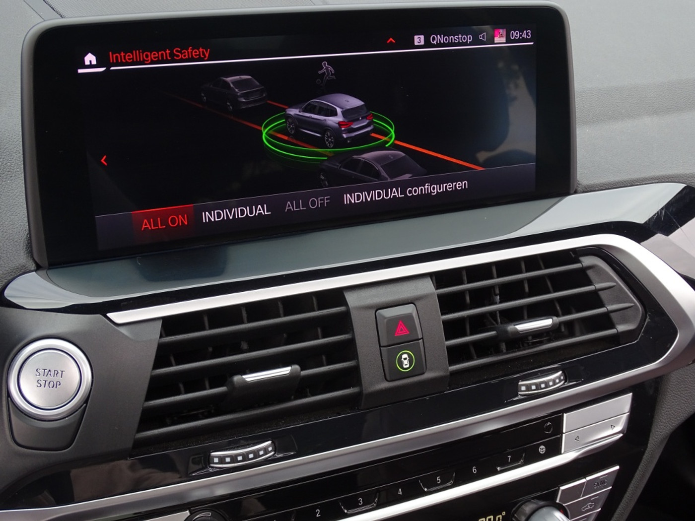 Foto van BMW X3 Xdrive30e