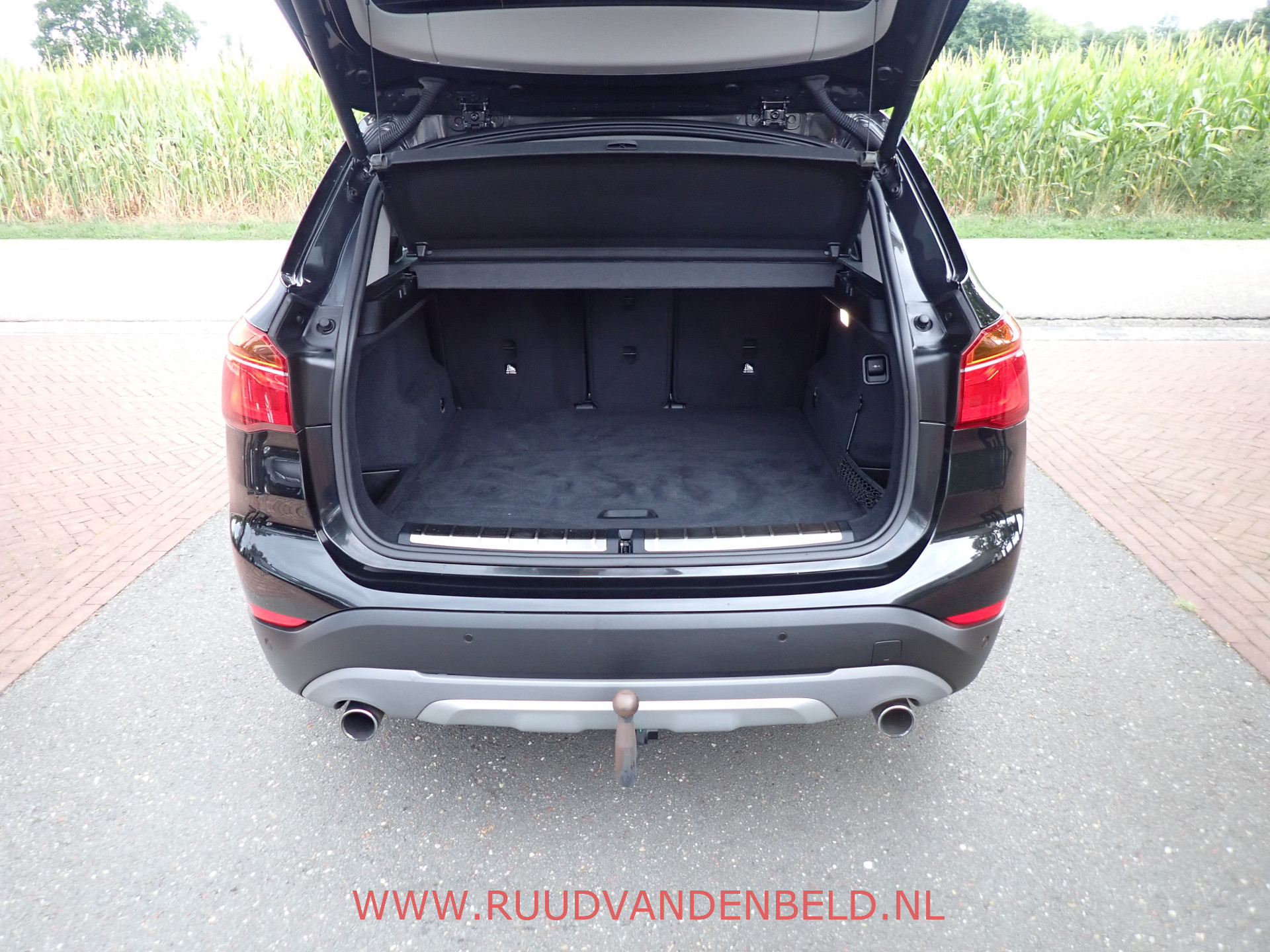 Foto van BMW X1 Xdrive20i