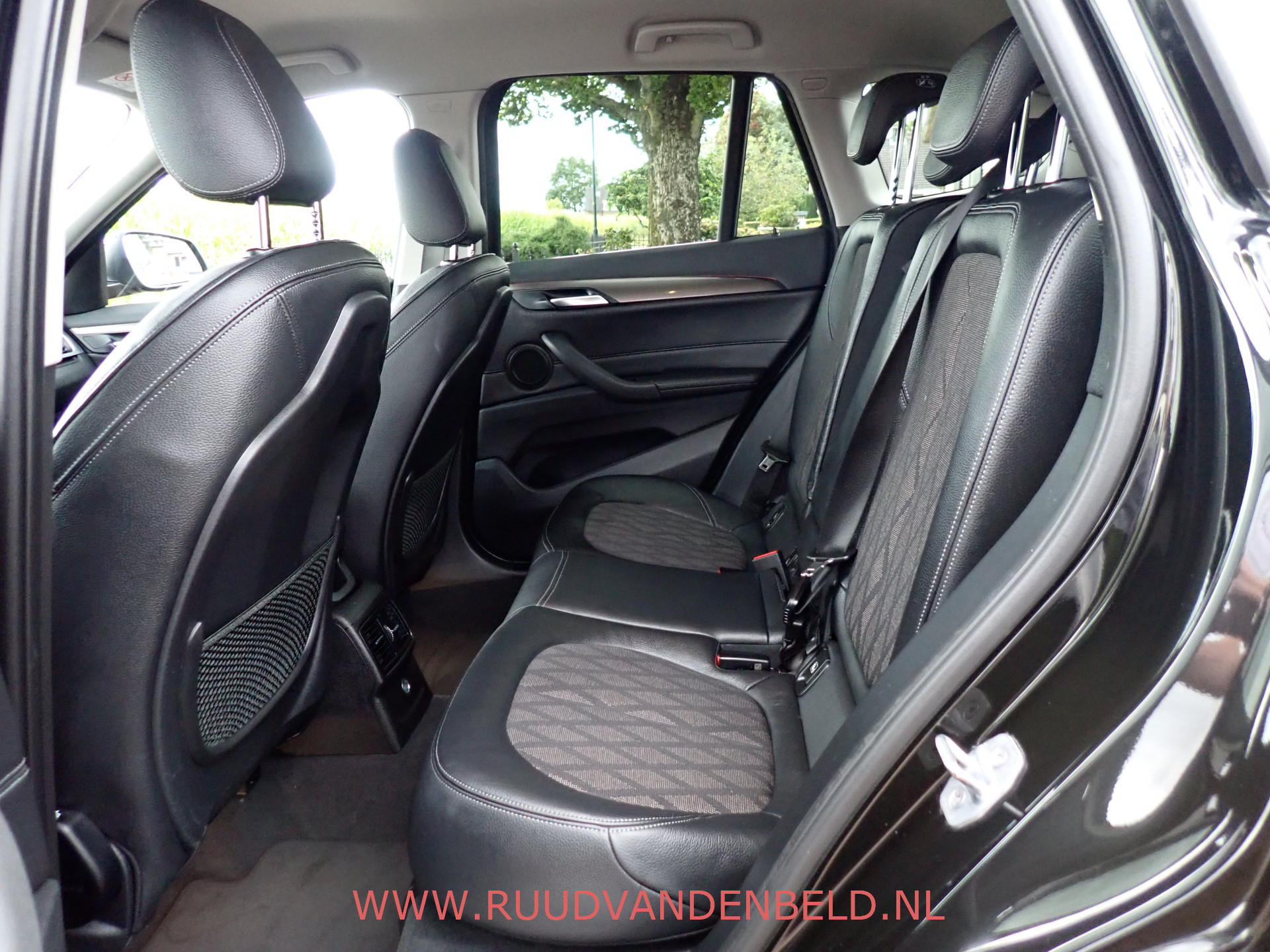 Foto van BMW X1 Xdrive20i