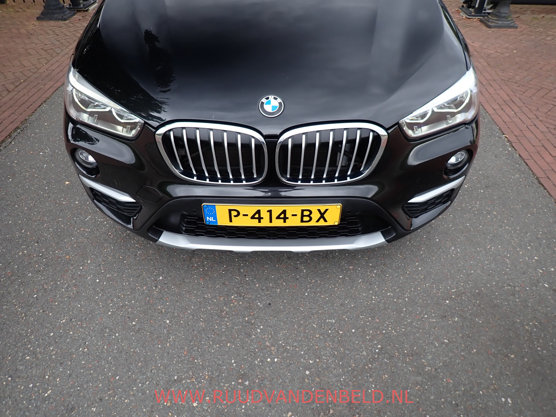 Foto van BMW X1 Xdrive20i