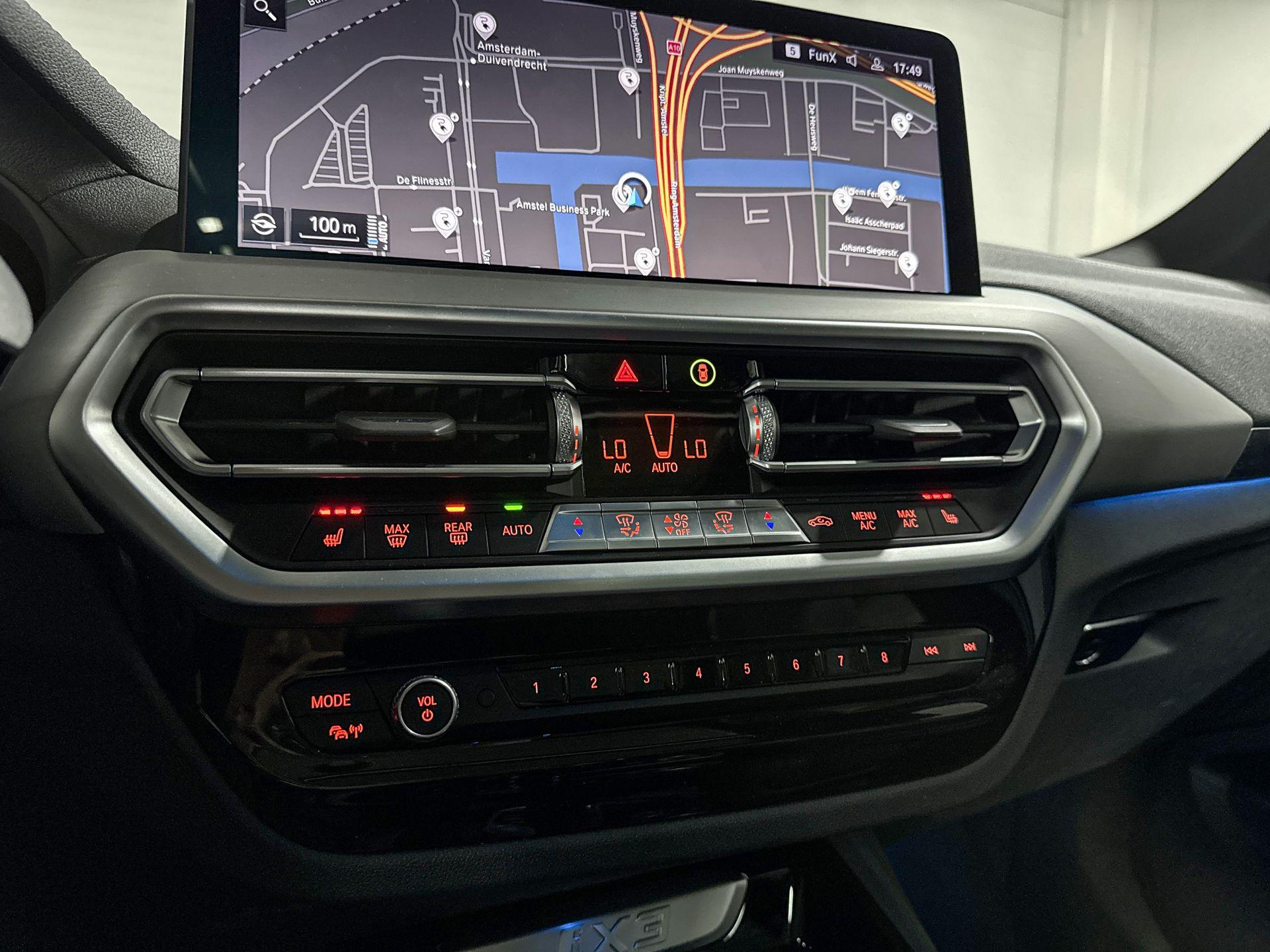 Foto van BMW Ix3