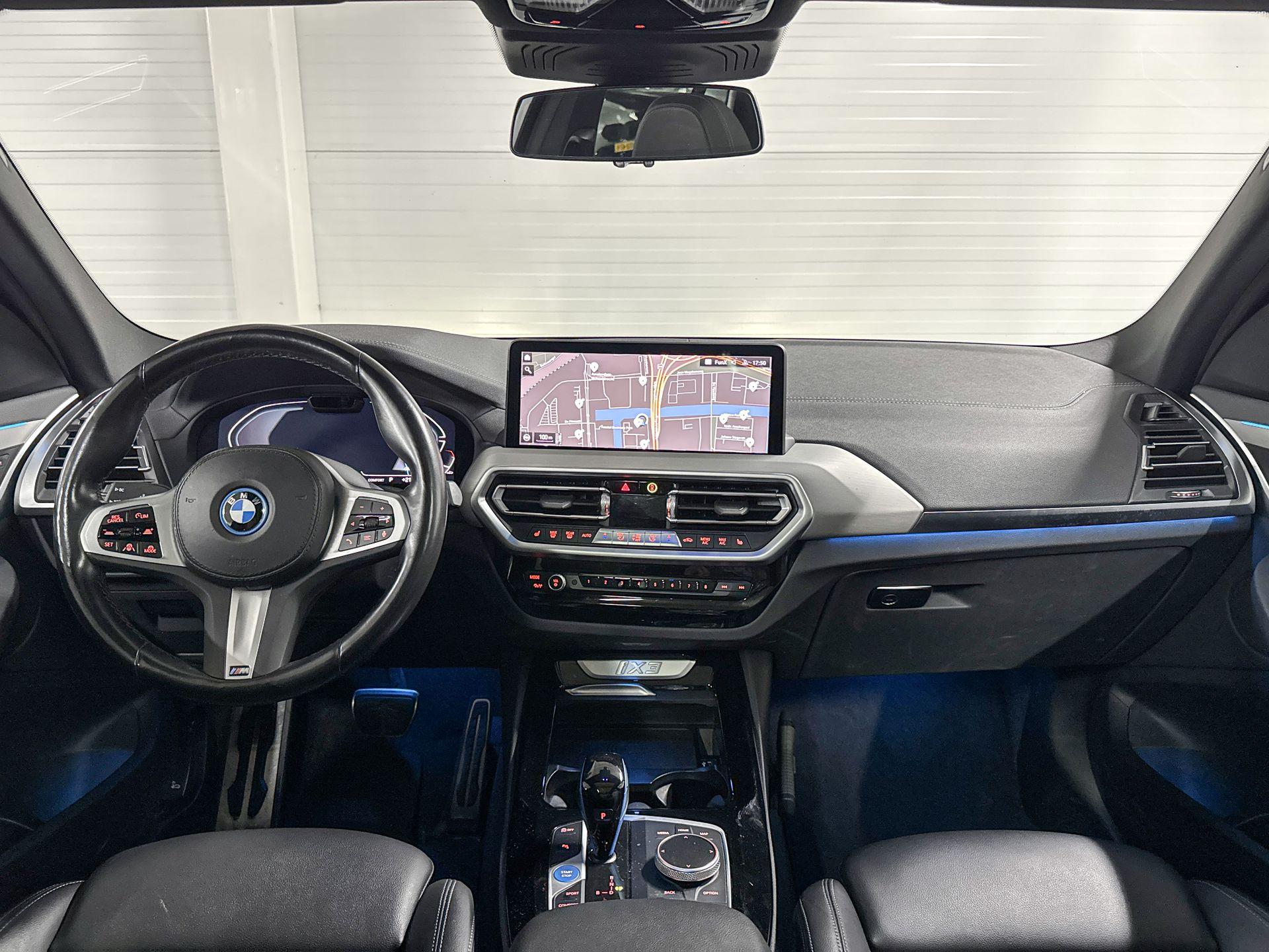 Foto van BMW Ix3