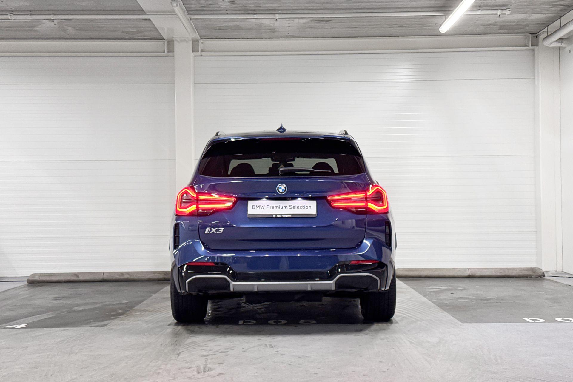 Foto van BMW Ix3