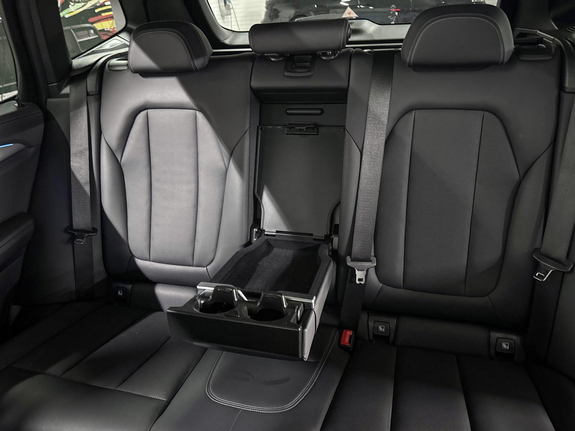 Foto van BMW Ix3