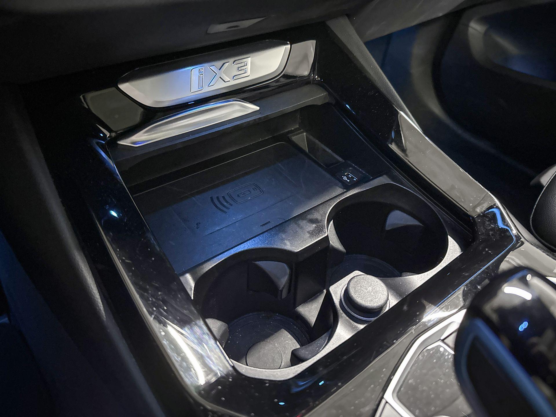 Foto van BMW Ix3