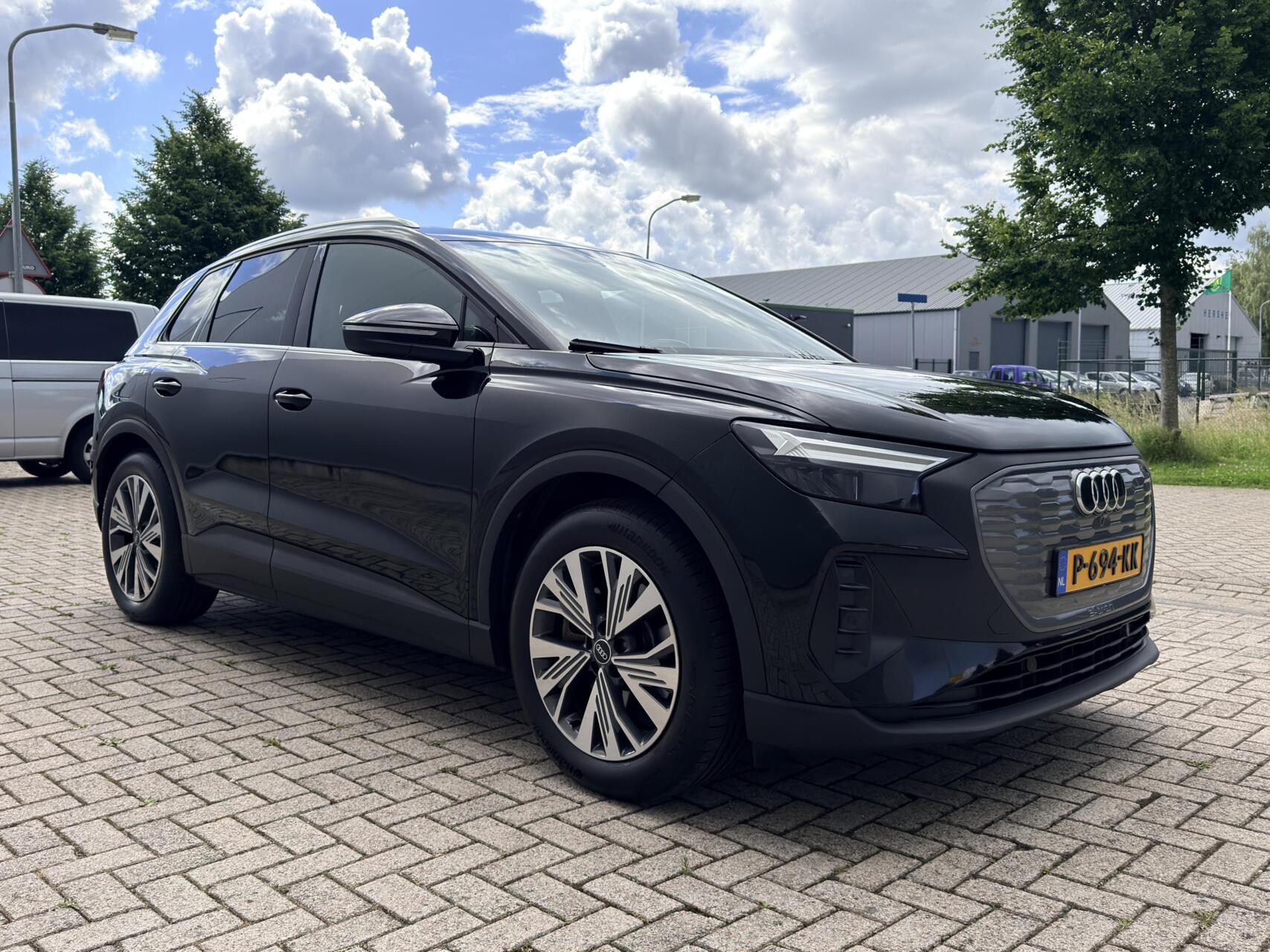 Foto van Audi Q4 40 E-tron