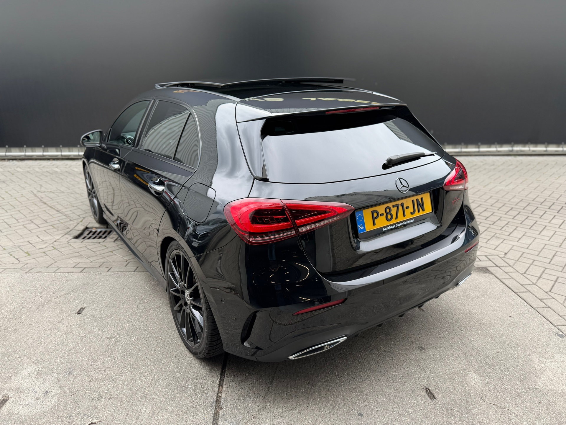 Foto van Mercedes-Benz A 200