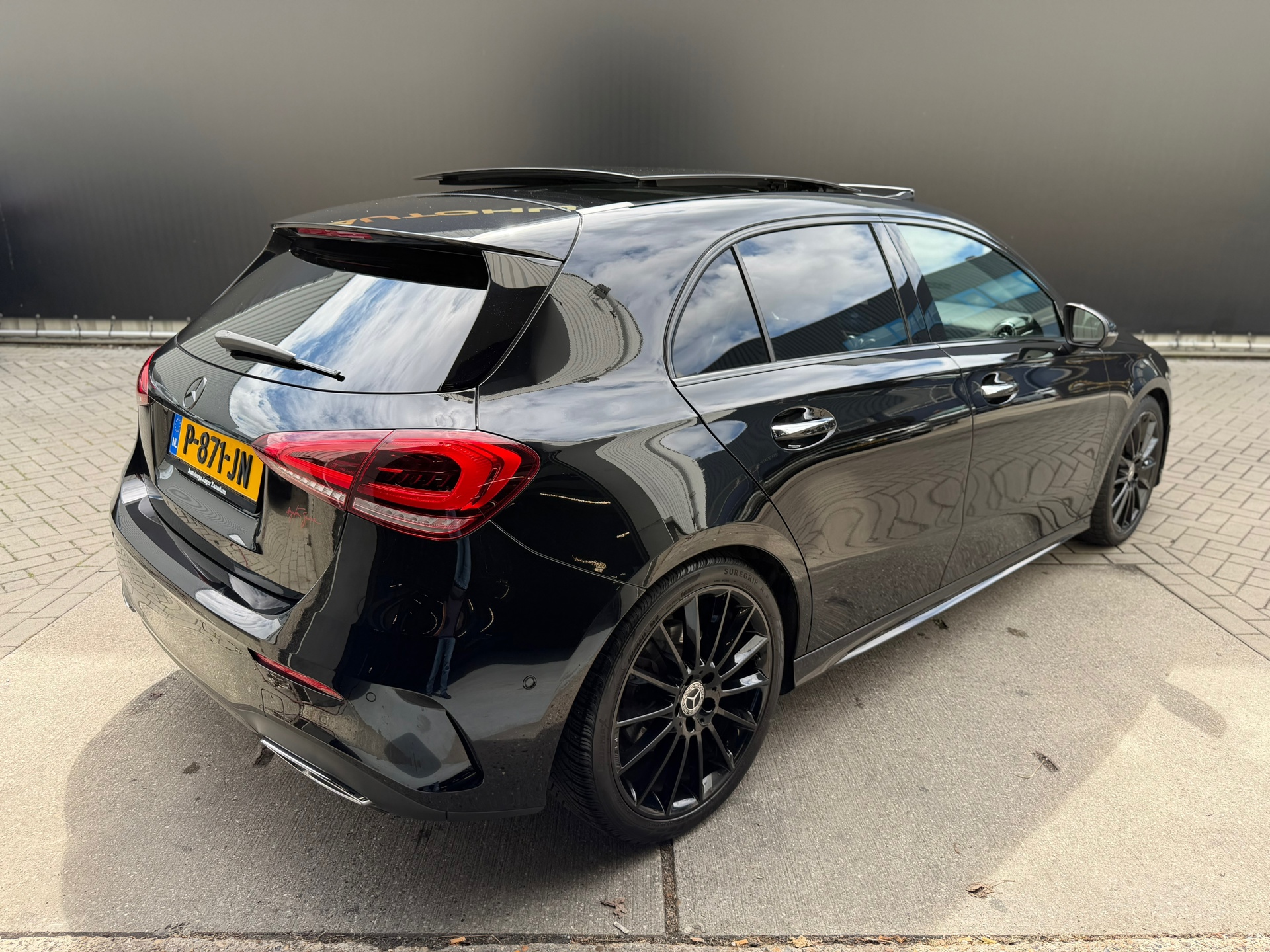 Foto van Mercedes-Benz A 200