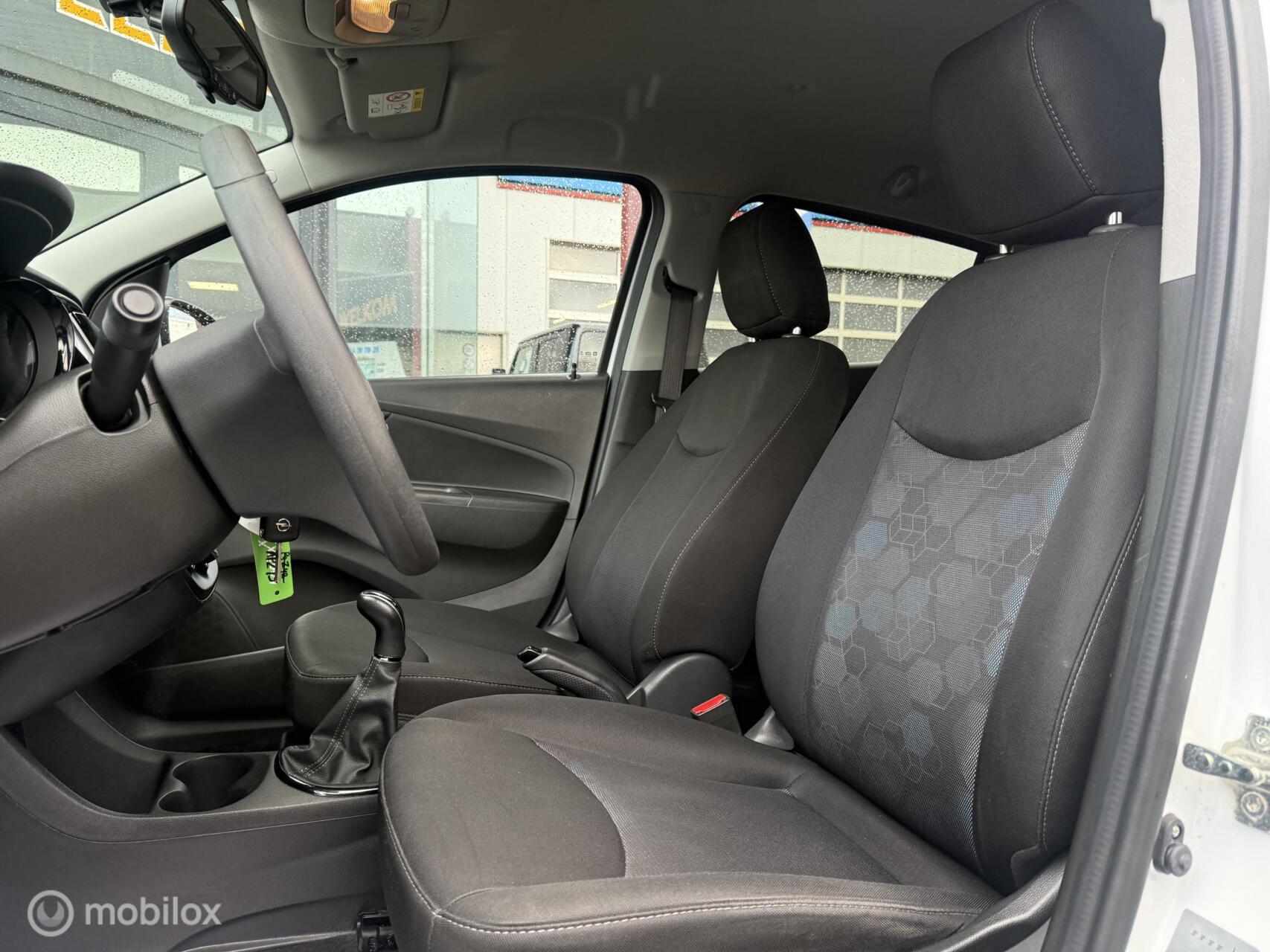 Foto van Opel Karl Rocks / Viva Rocks