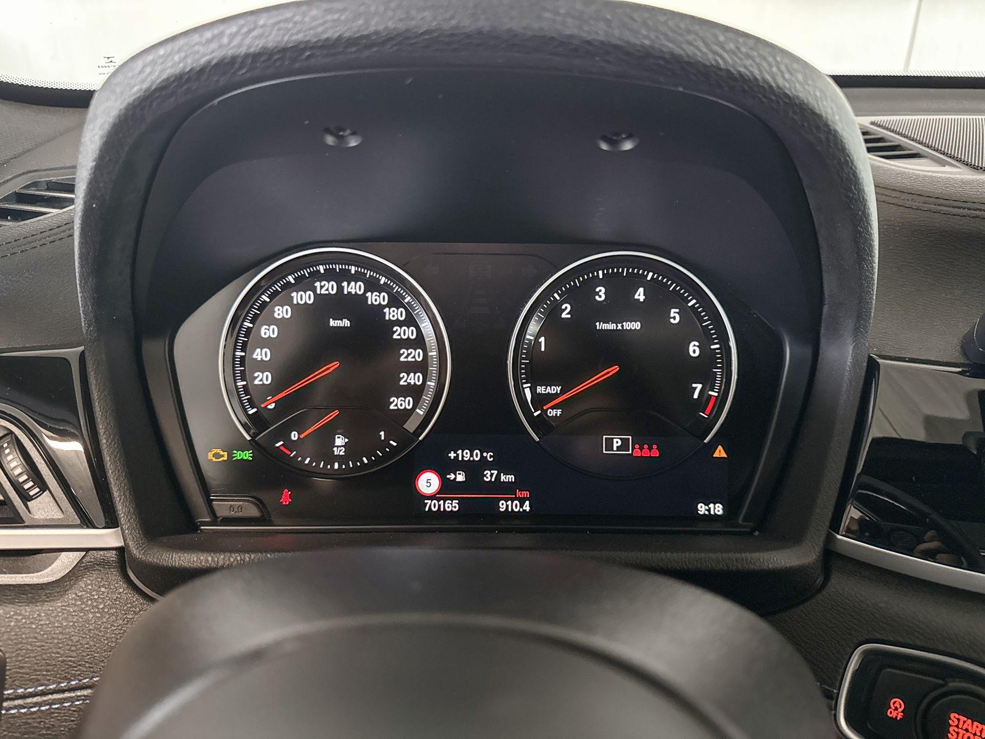Foto van BMW X1 Sdrive18i