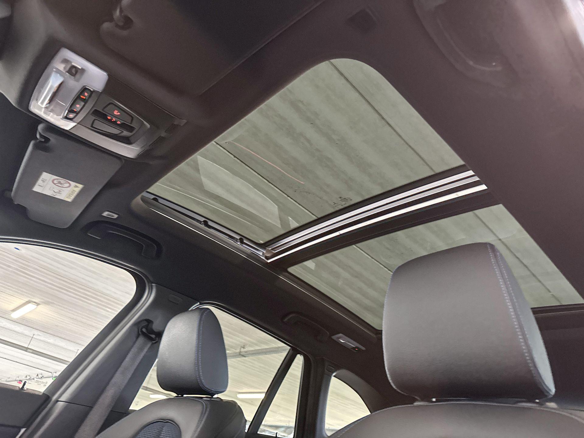 Foto van BMW X1 Sdrive18i
