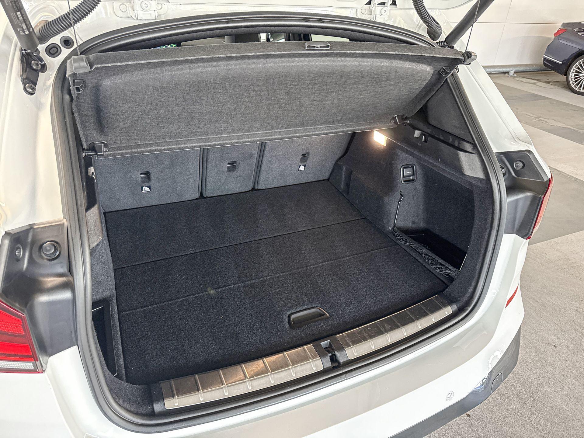 Foto van BMW X1 Sdrive18i