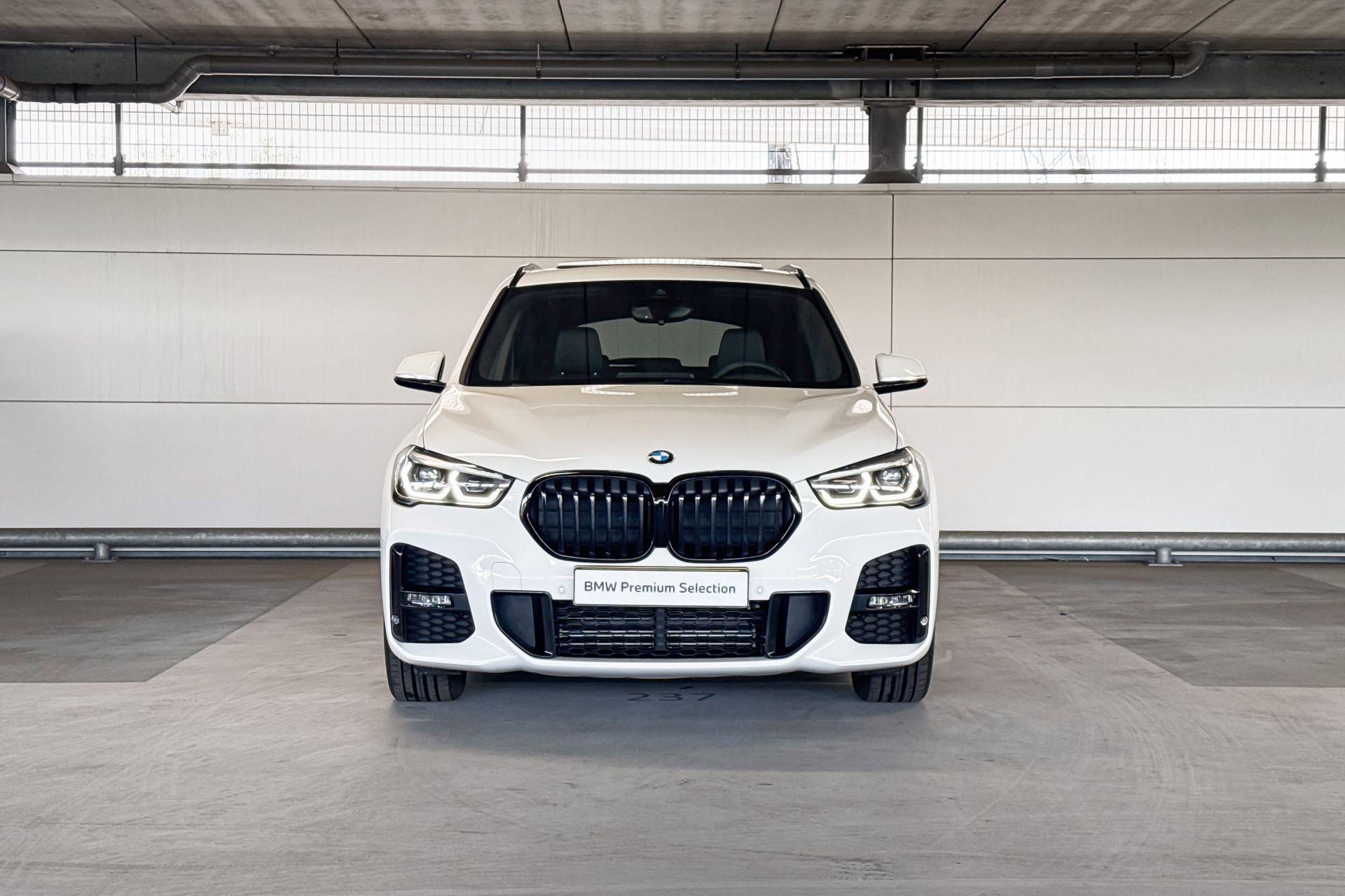 Foto van BMW X1 Sdrive18i