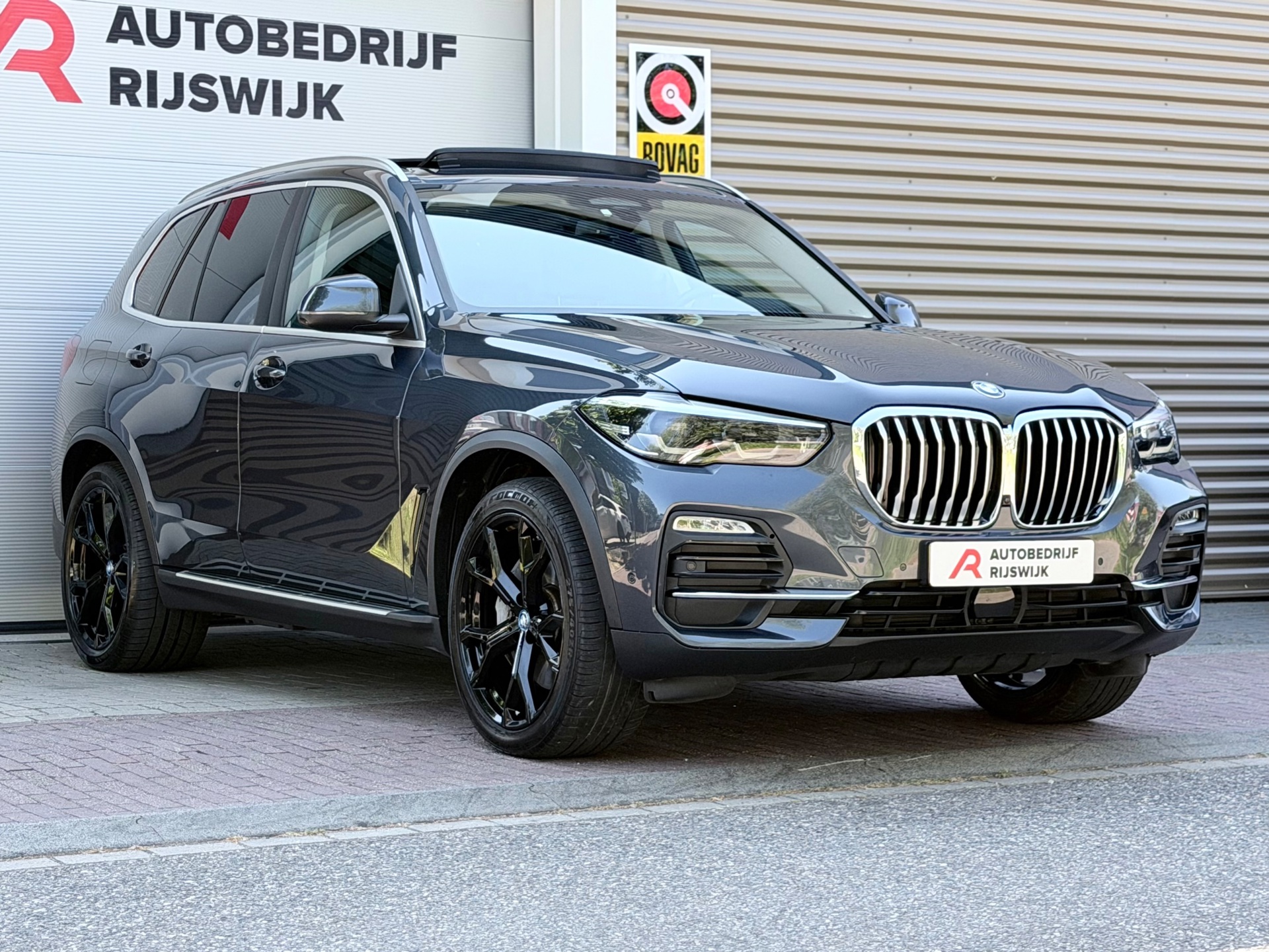 Foto van BMW X5 Xdrive45e