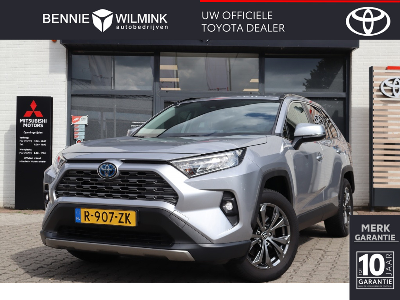 Toyota Toyota Rav4 2.5 Hybrid AWD Dynamic | Trekhaak | All Seasons 2022 - voorkant