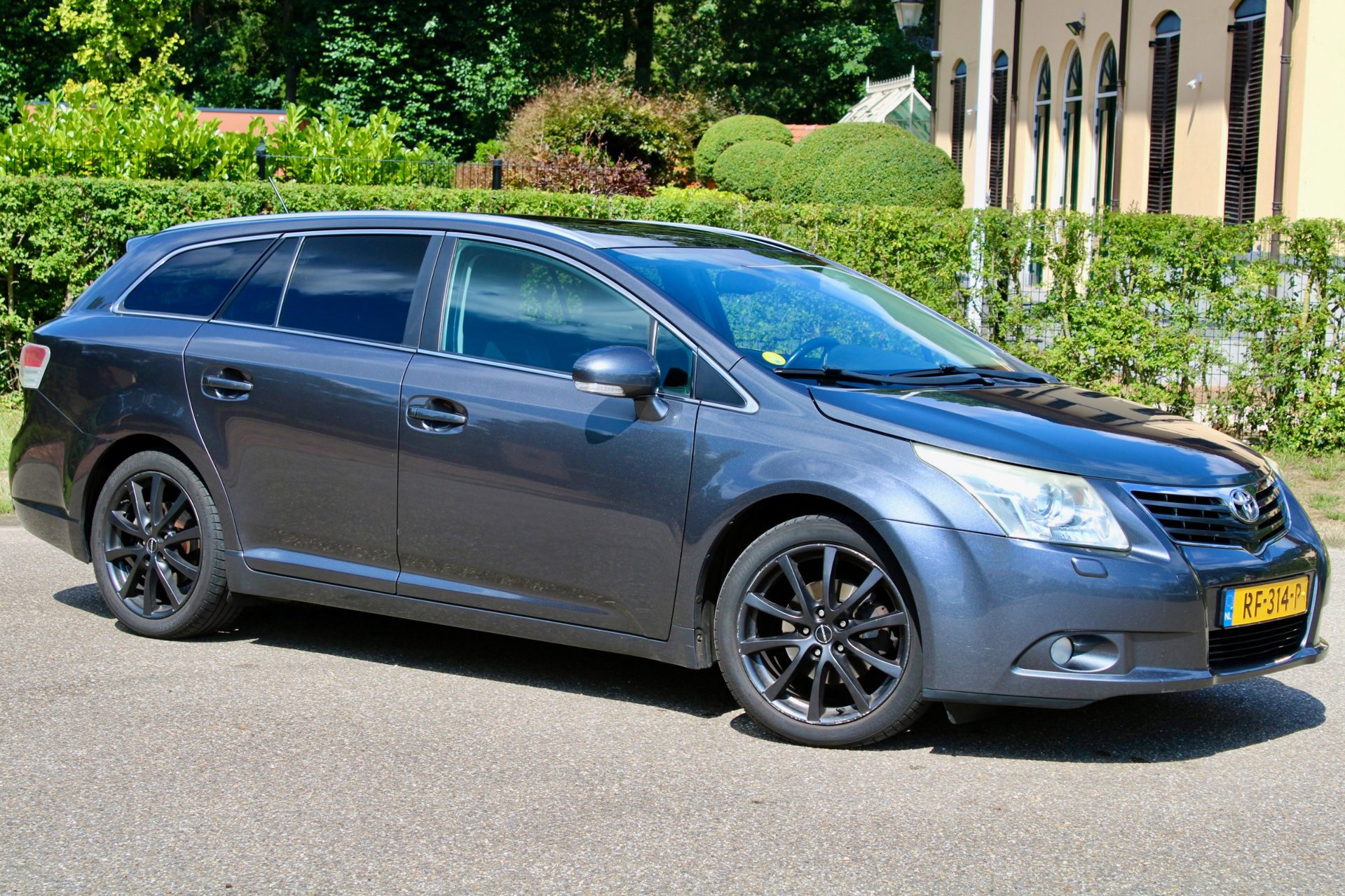 Foto van Toyota Toyota Avensis