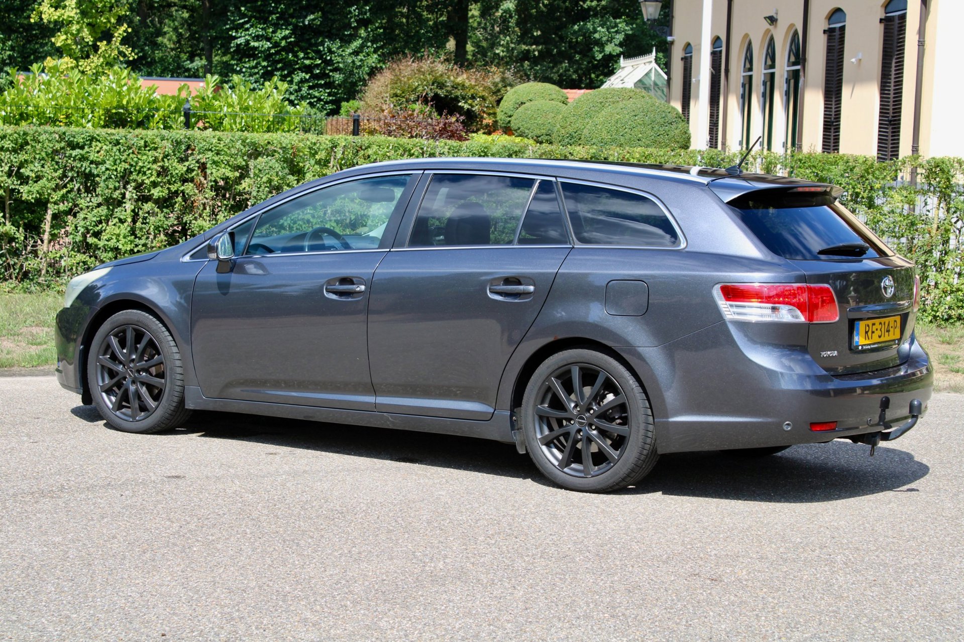 Foto van Toyota Toyota Avensis