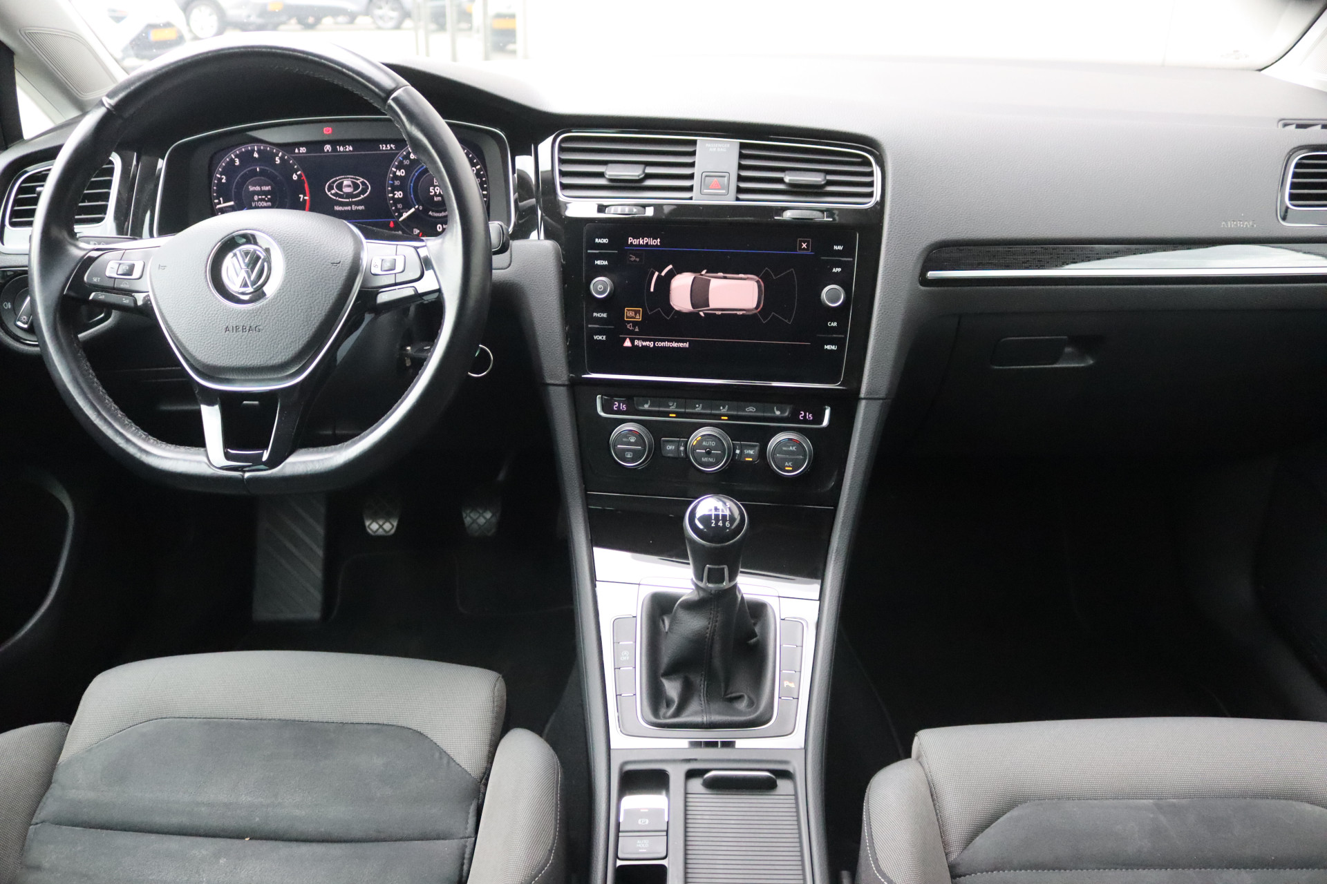 Foto van Volkswagen Golf