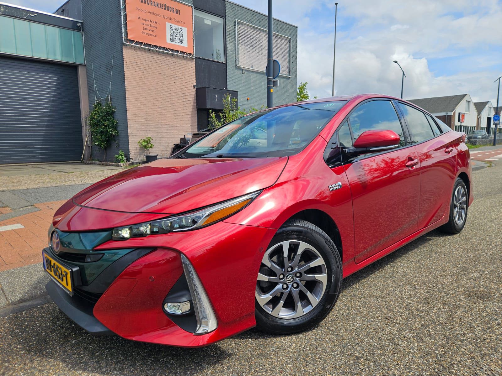 Toyota Toyota Prius PHV 1.8 Plug-in Business Plus GARANTIE 2018 - voorkant