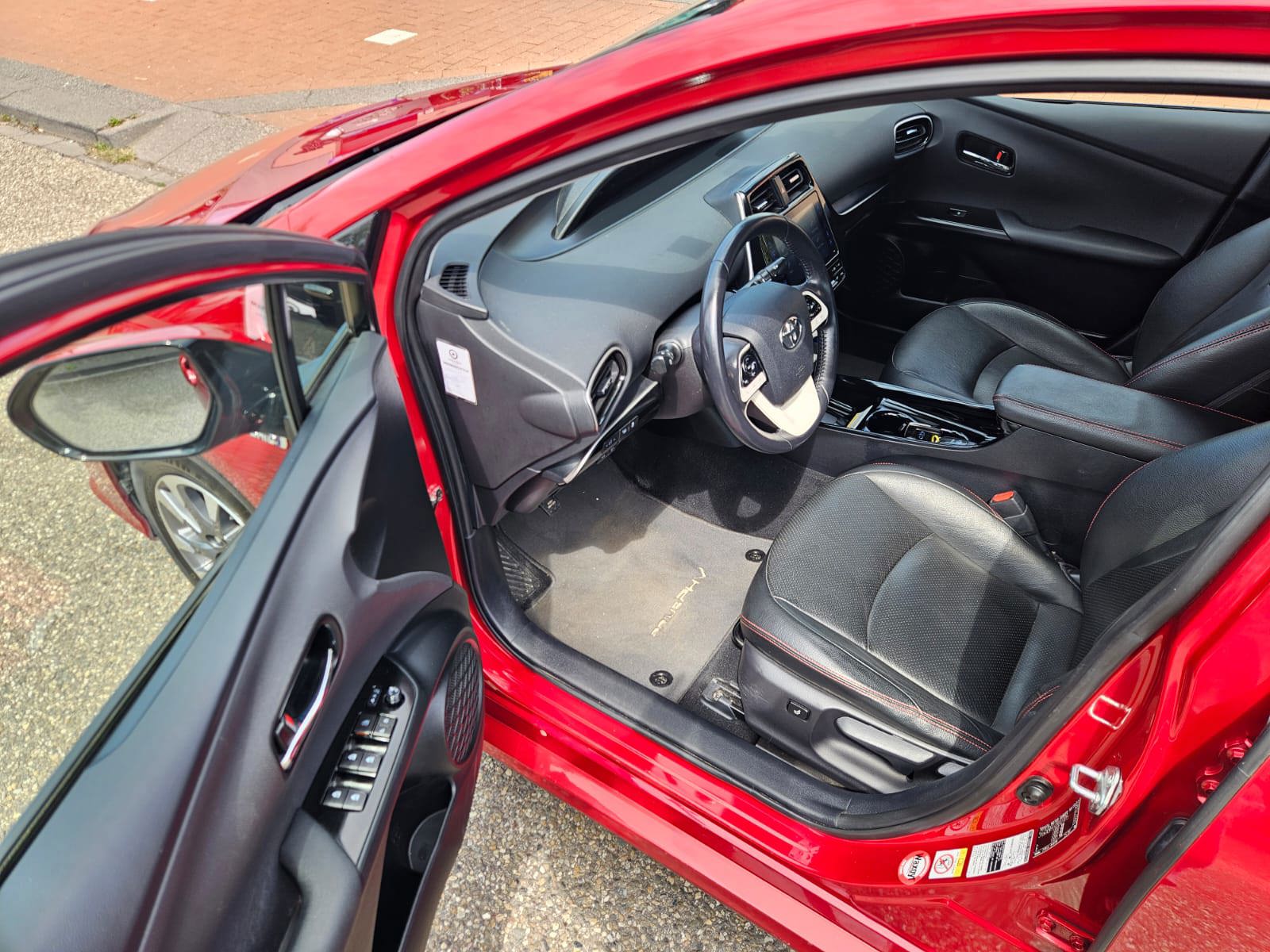Foto van Toyota Toyota Prius PHV