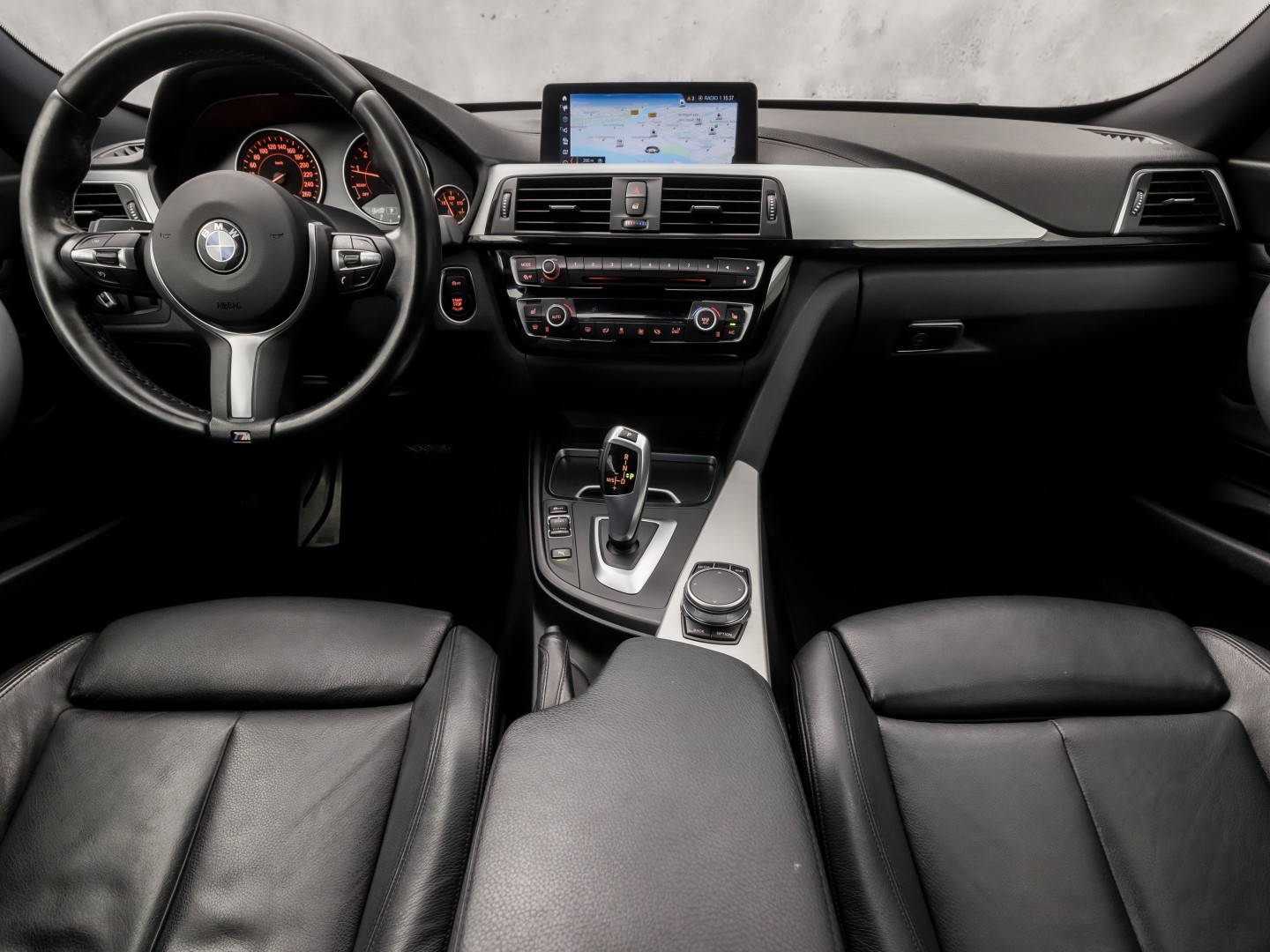 Foto van BMW 320i