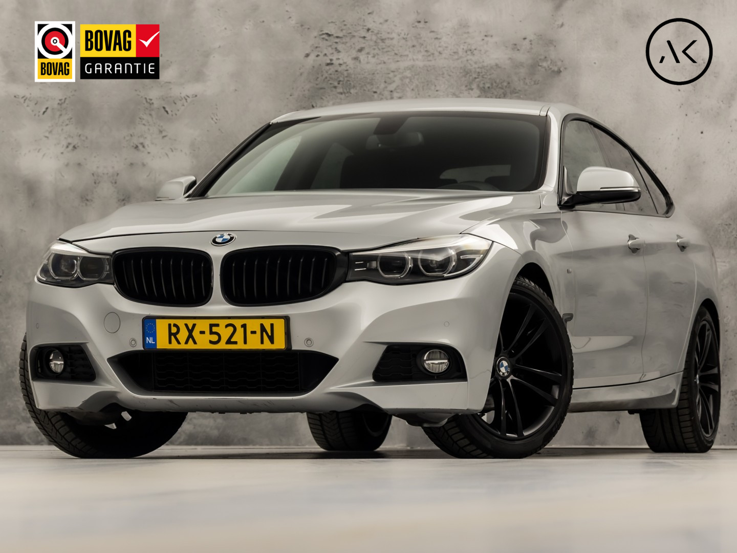 BMW 320i 320i M Sport High Executive 2018 - voorkant