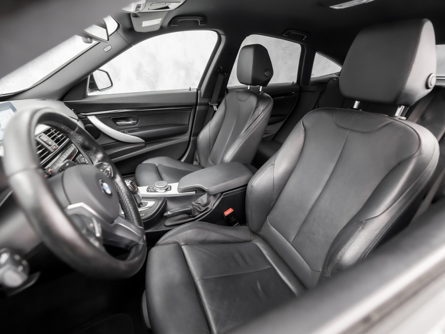 Foto van BMW 320i