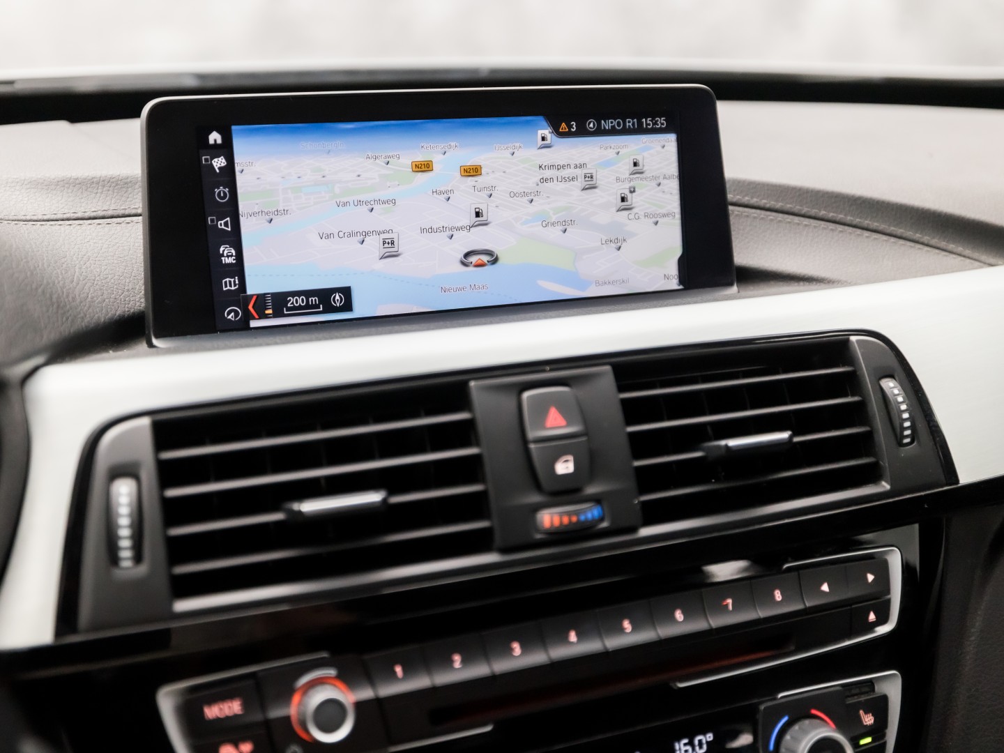 Foto van BMW 320i