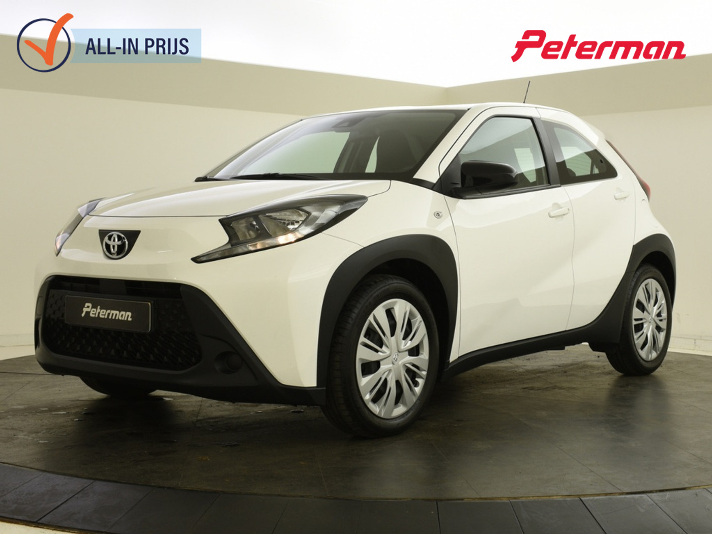 Toyota Toyota Aygo X 1.0 VVT-i MT Play | Carplay/AndroidAuto | Camera | Adapt. cruise 2023 - voorkant