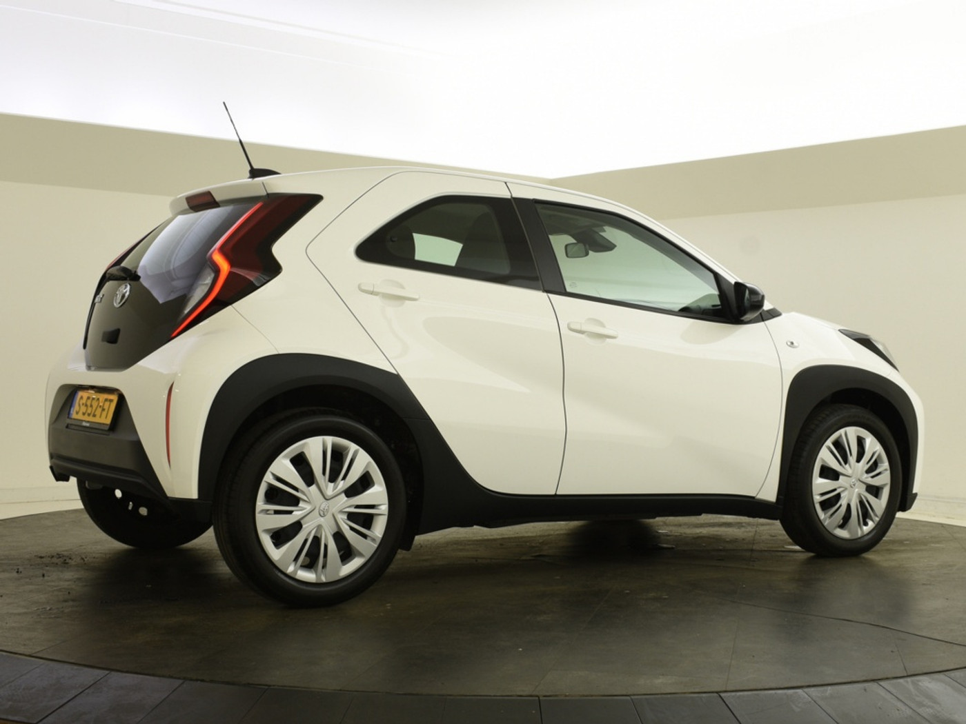 Foto van Toyota Toyota Aygo X