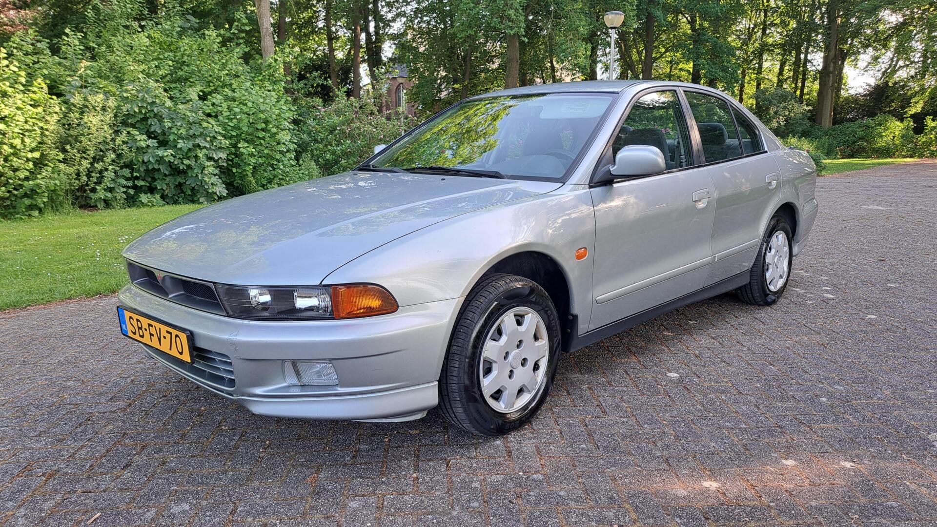 Foto van Mitsubishi Galant